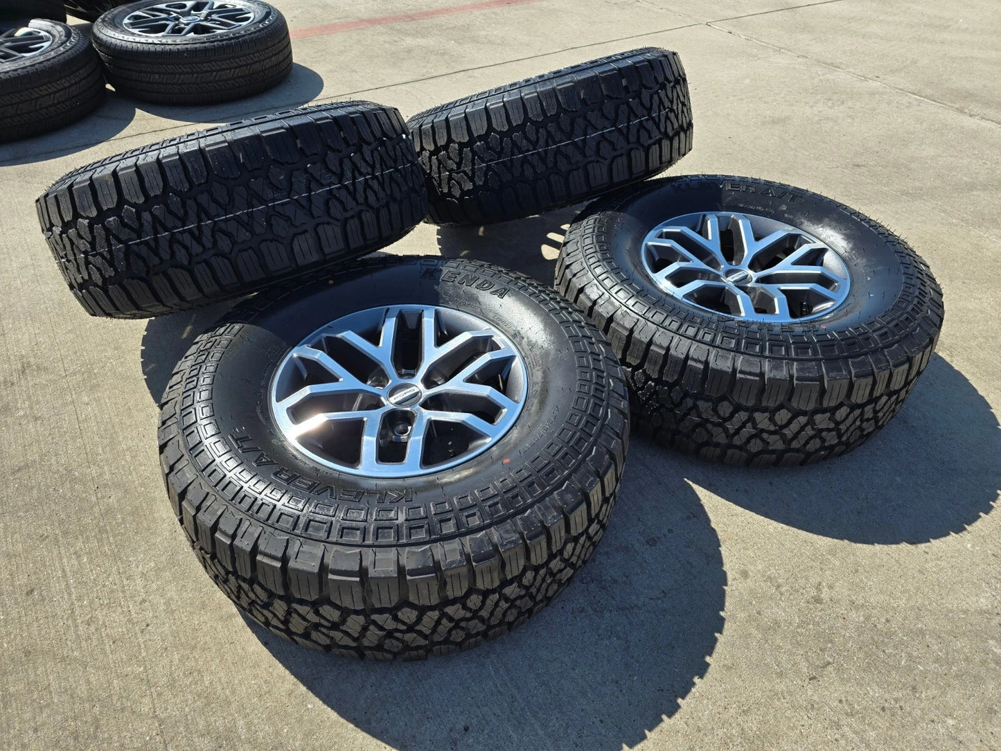 17" Ford F-150 Raptor OEM 10115 rims wheels 35" tires NEW
