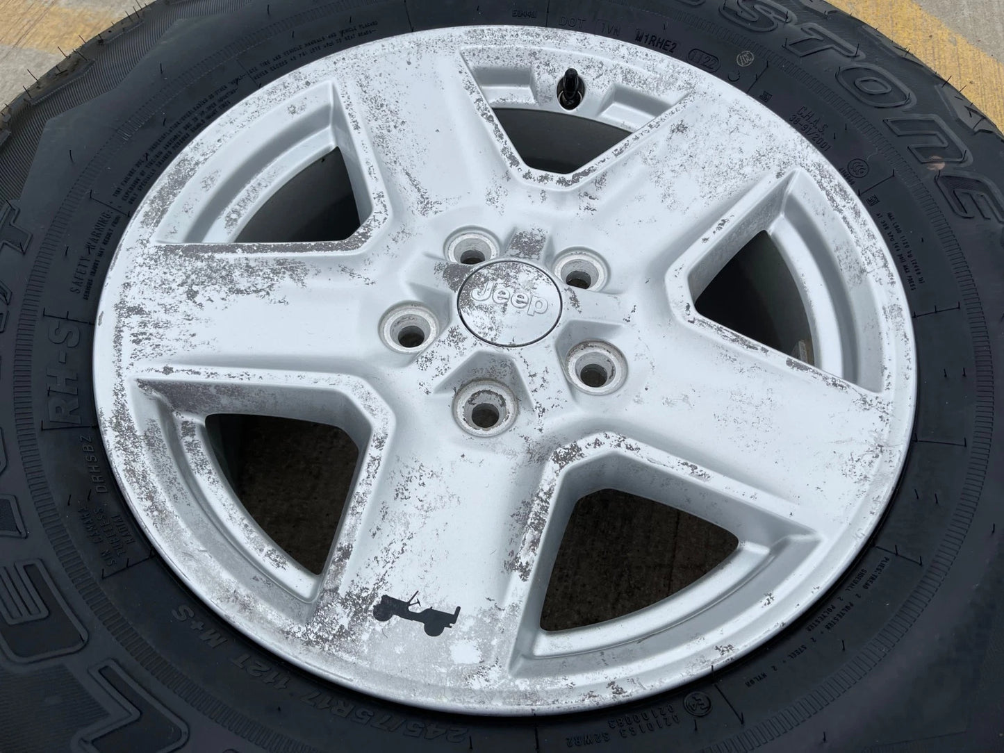 17" Jeep Gladiator SPORT OEM wheel rim 9235 spare Wrangler 2022 2023 2024 2025