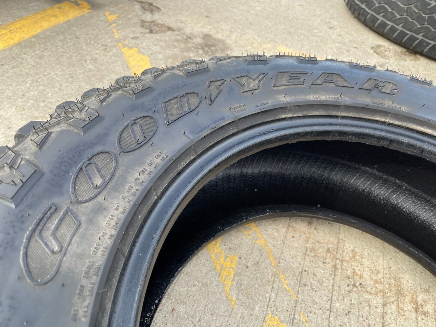 (1) 275/65/20 Goodyear Wrangler Ultra Terrain A/T tire LT 10 ply load range E