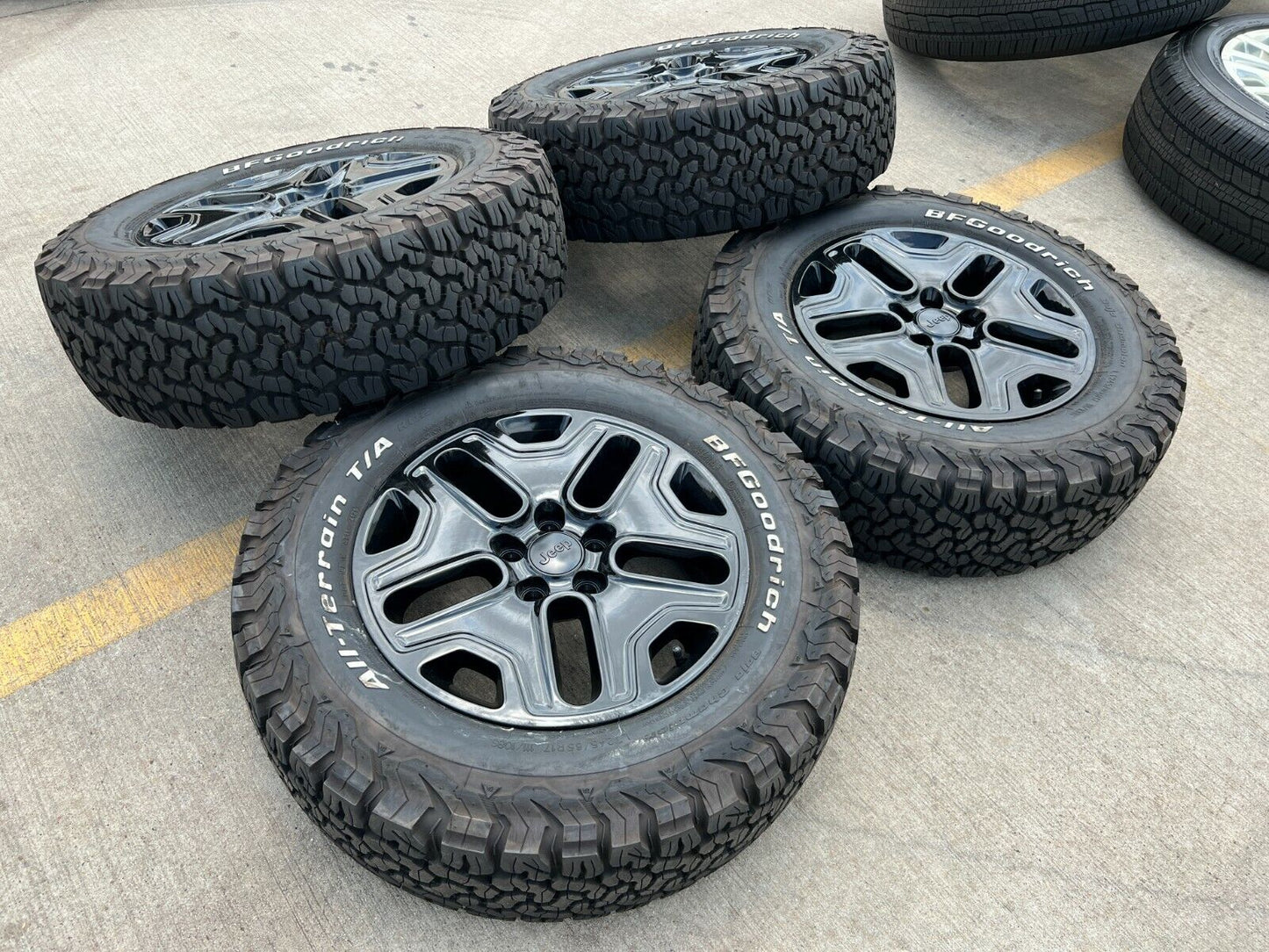 17" Jeep Cherokee wheels OEM rims Compass Renegade 9199 BFG NEW