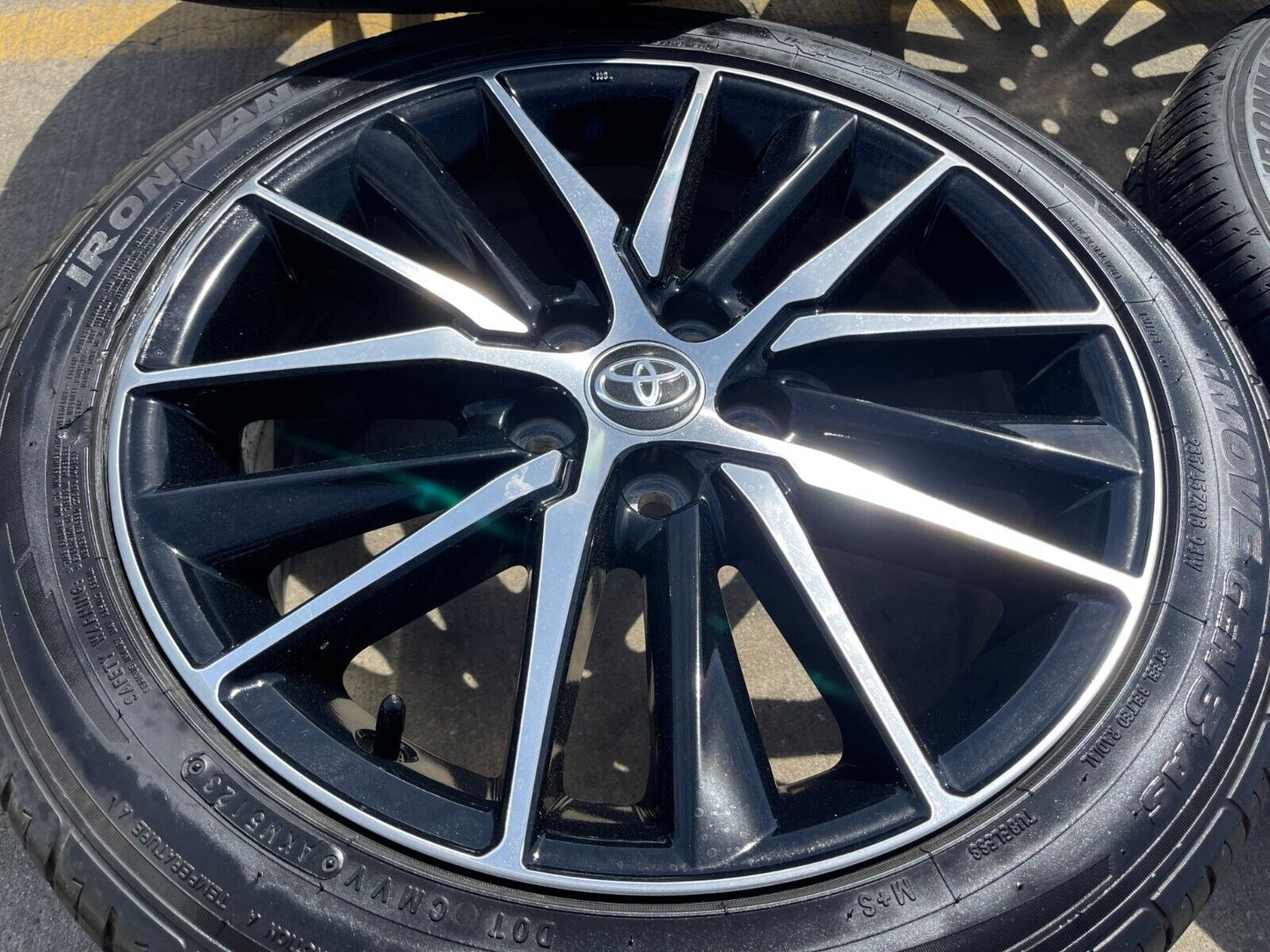 18" Toyota Camry OEM wheels rims 18036 69133 CHR Avalon 2021 2022 2023 2024 2025