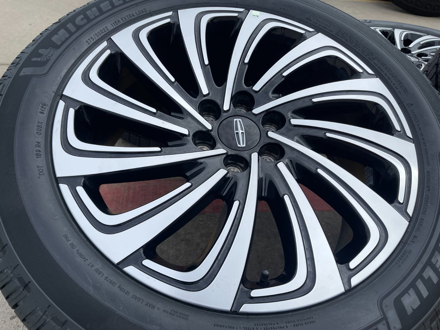 22" Lincoln Navigator OEM rims wheels BLACK LABEL 2024 2025 2026 NEW
