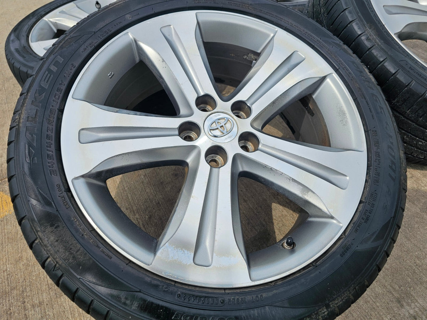 19" Toyota Highlander Rav4 XLE OEM 69536 Camry Avalon wheels rims