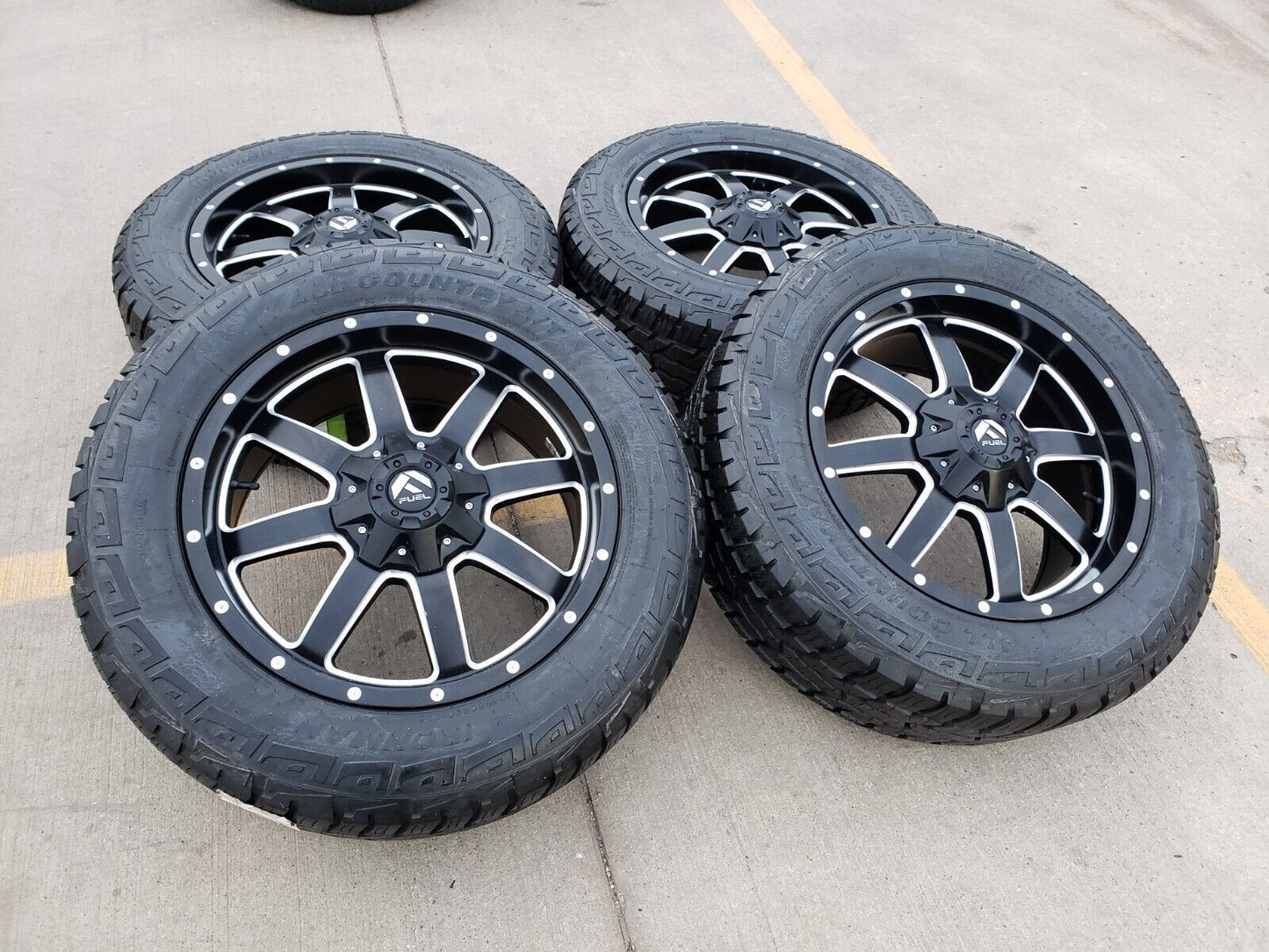 20x9 Fuel Jeep Maverick Wrangler Gladitor wheels rims 33" tires 5x127 5x112