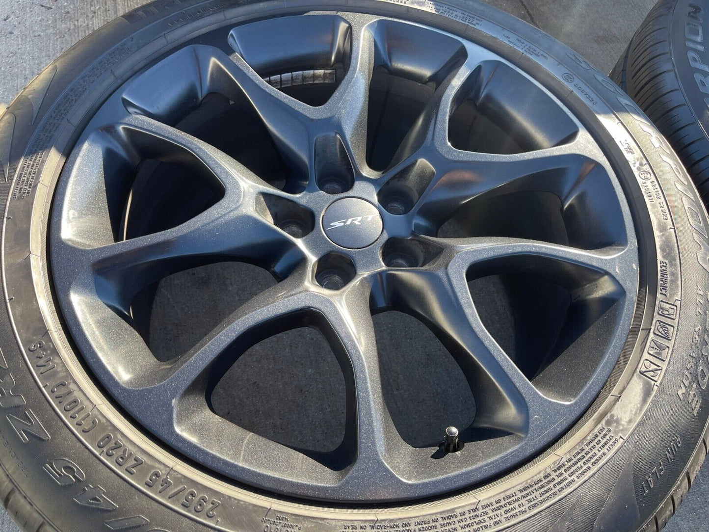 20" Durango Hellcat Jeep Grand Cherokee SRT OEM 2733 wheels rims tires