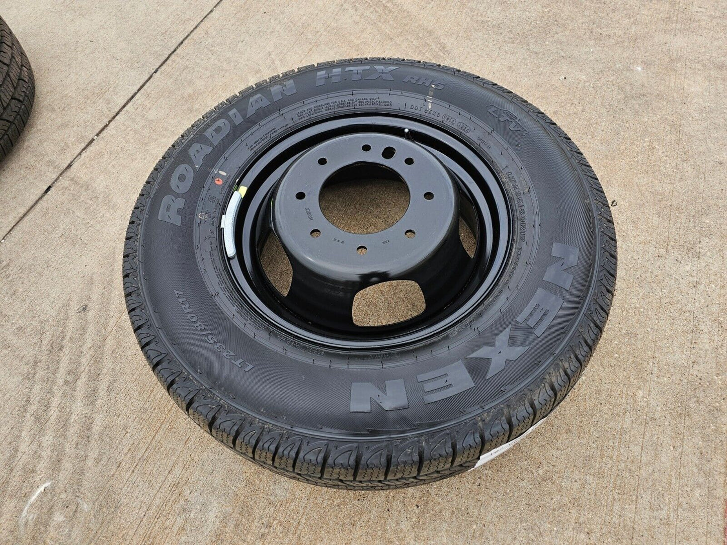17" Dodge Ram 3500 Dually 8x200 wheel rim 2703 2704 OEM 2023 2024 2025 2026 NEW