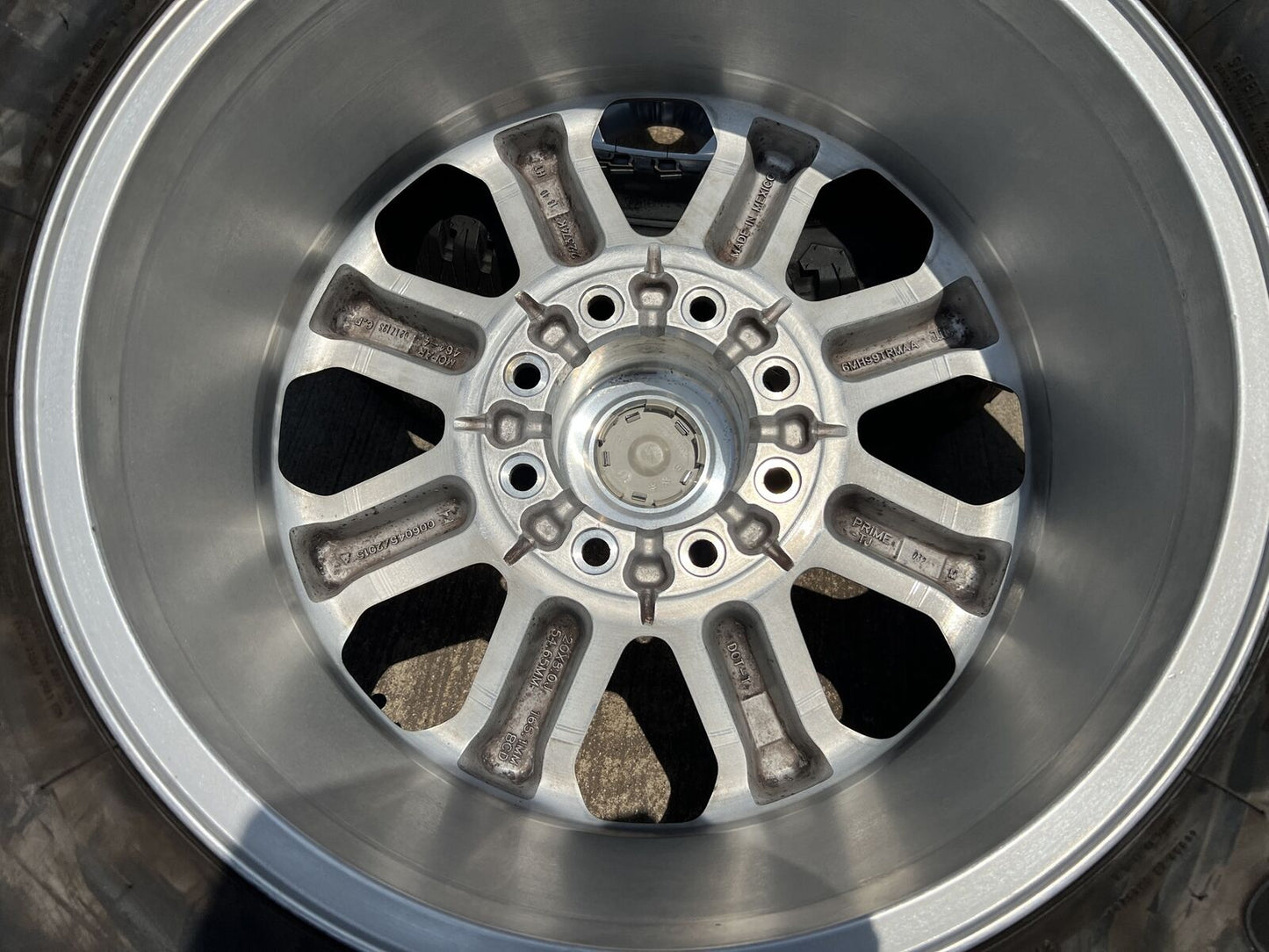 20" Dodge Ram 2500 Laramie Long Horn 2022 2023 2024 OEM wheels and tires