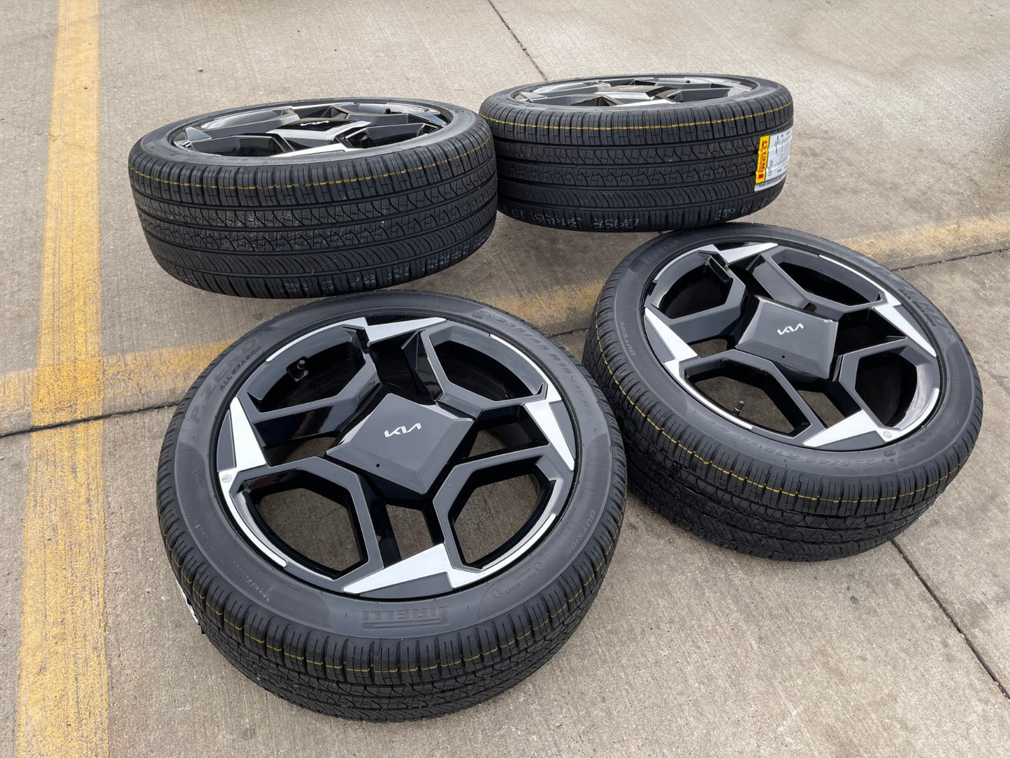 18" Kia K4 K5 OEM wheels rims tires Sonata Stinger Forte Optima 2025 2026 NEW
