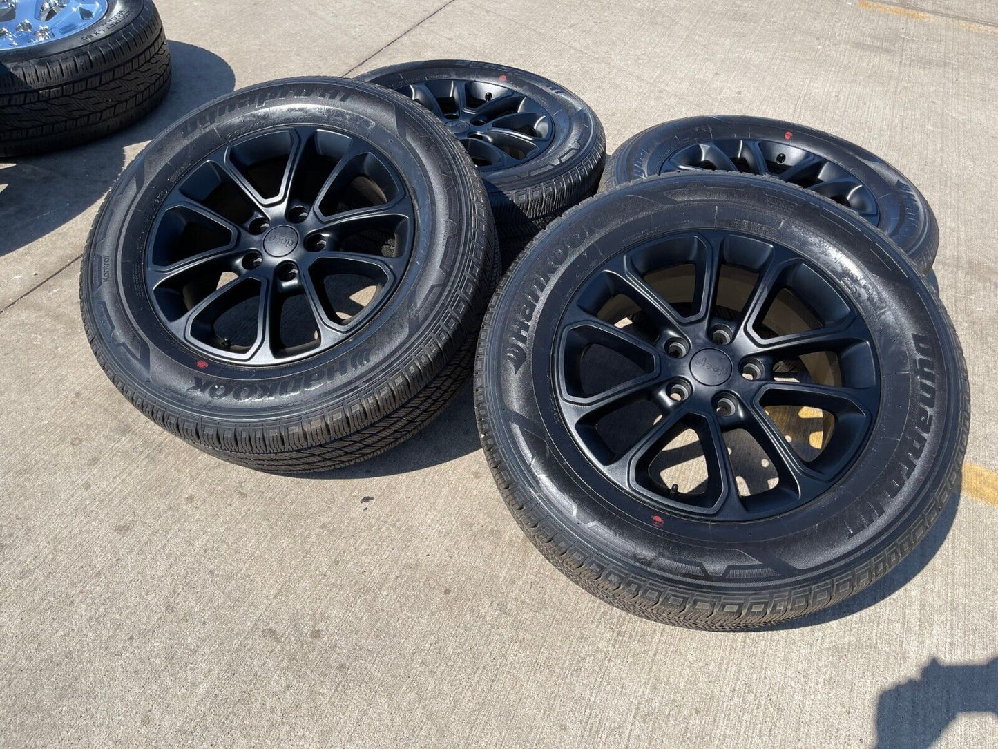 18" Jeep Grand Cherokee OEM 9136 wheels rims 2019 2020 2021 2022 2023 2024 2025