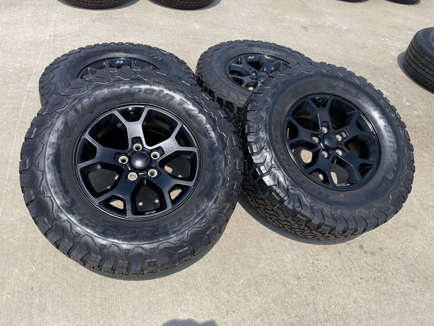 17" Jeep Wrangler Rubicon OEM 9218 Black wheels rims Gladiator BFG