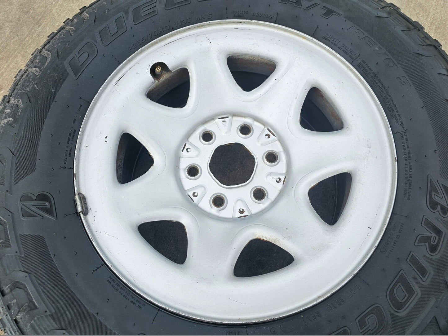 17" Chevy Silverado 1500 Tahoe Sierra OEM 5659 5655 wheel rim tire