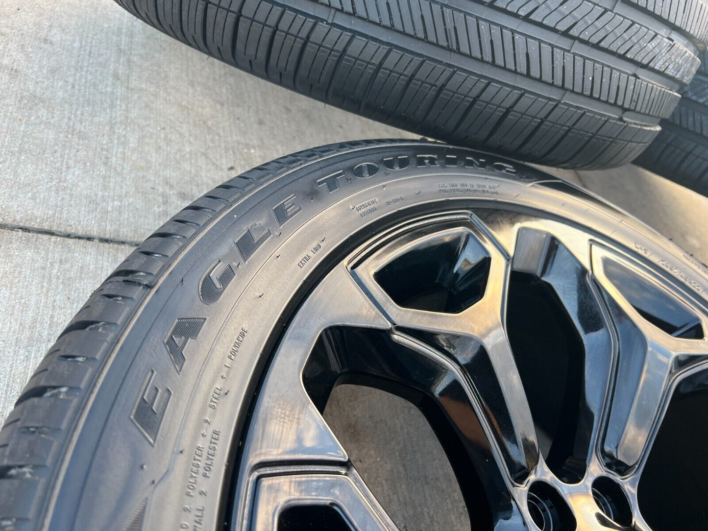 22" Dodge Ram 1500 OEM Laramie rims wheels tires 2685 black 2023 2024 2025 NEW
