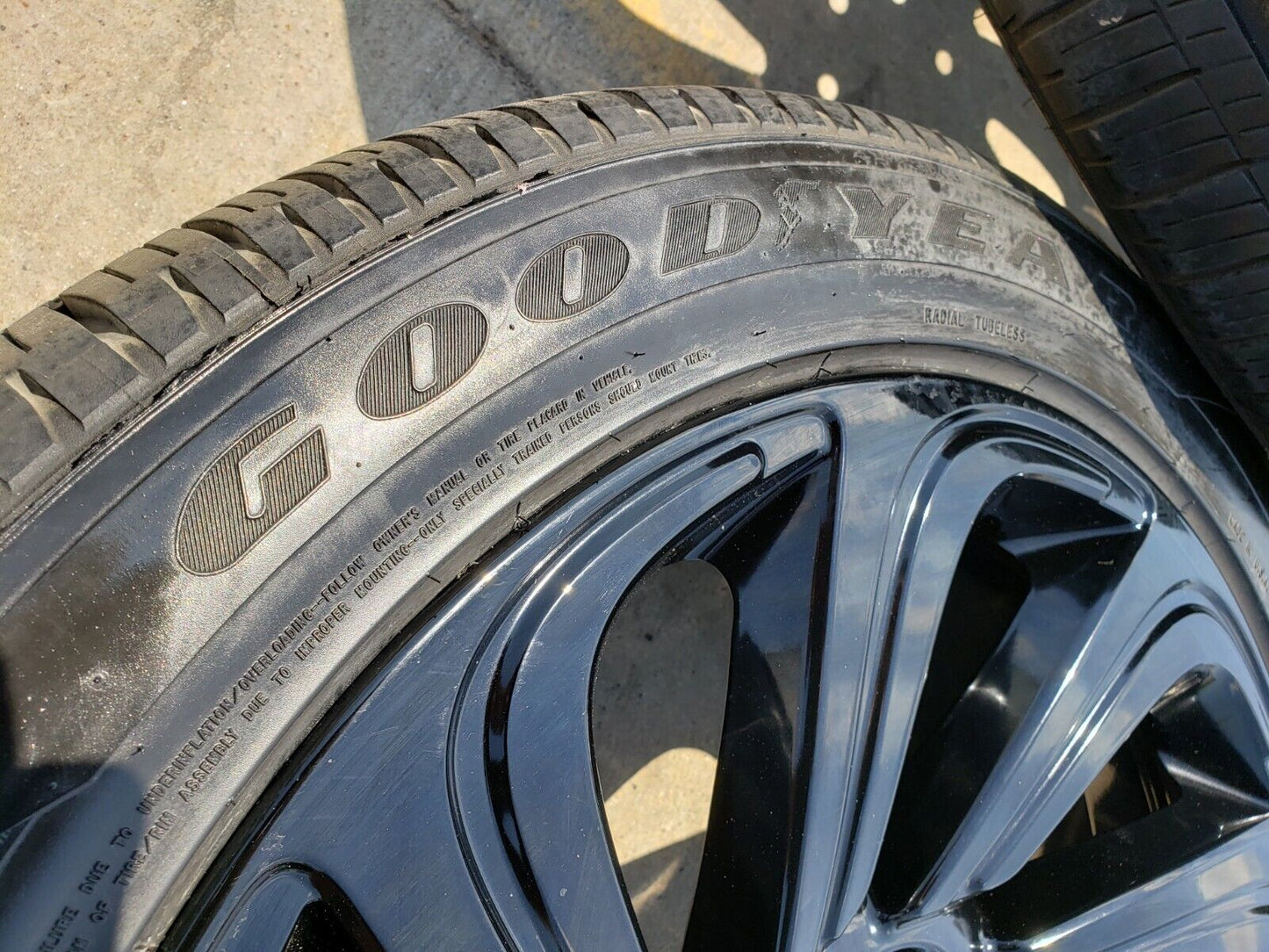 22" Lincoln Navigator OEM rims wheels Black Label tires 2024 2025 10497