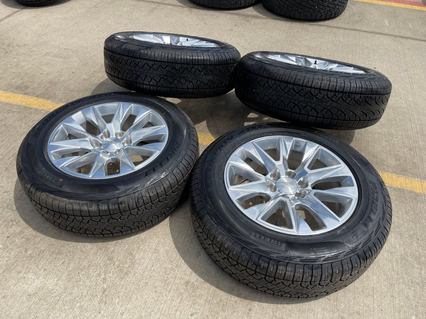 20" Chevy Tahoe Silverado LTZ 5920 OEM wheels rims Yukon 2025 2026 PIRELLI NEW