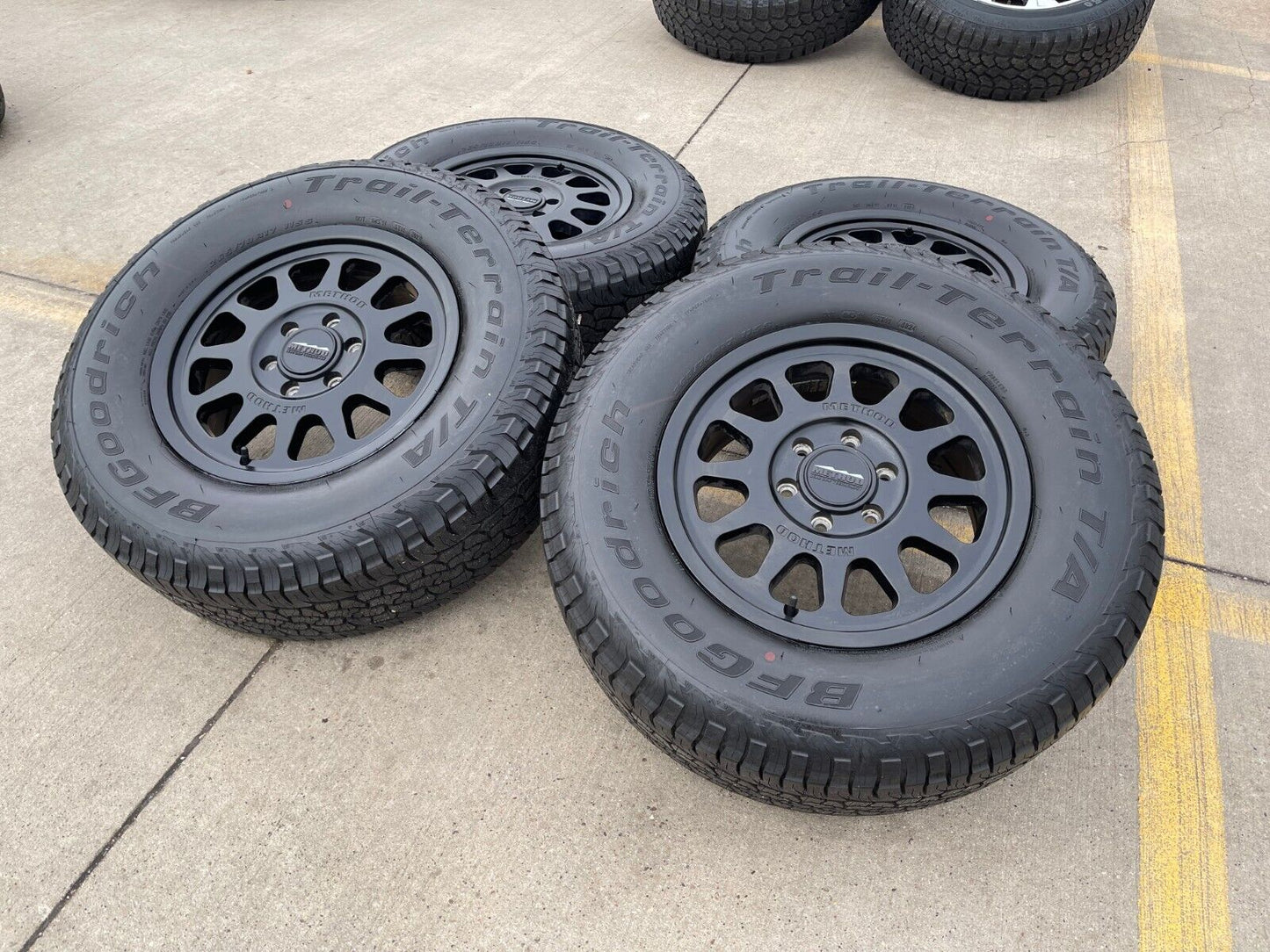 17x7.5 Method MR703 INEOS Grenadier wheels rims tires 6x130 NEW BFG