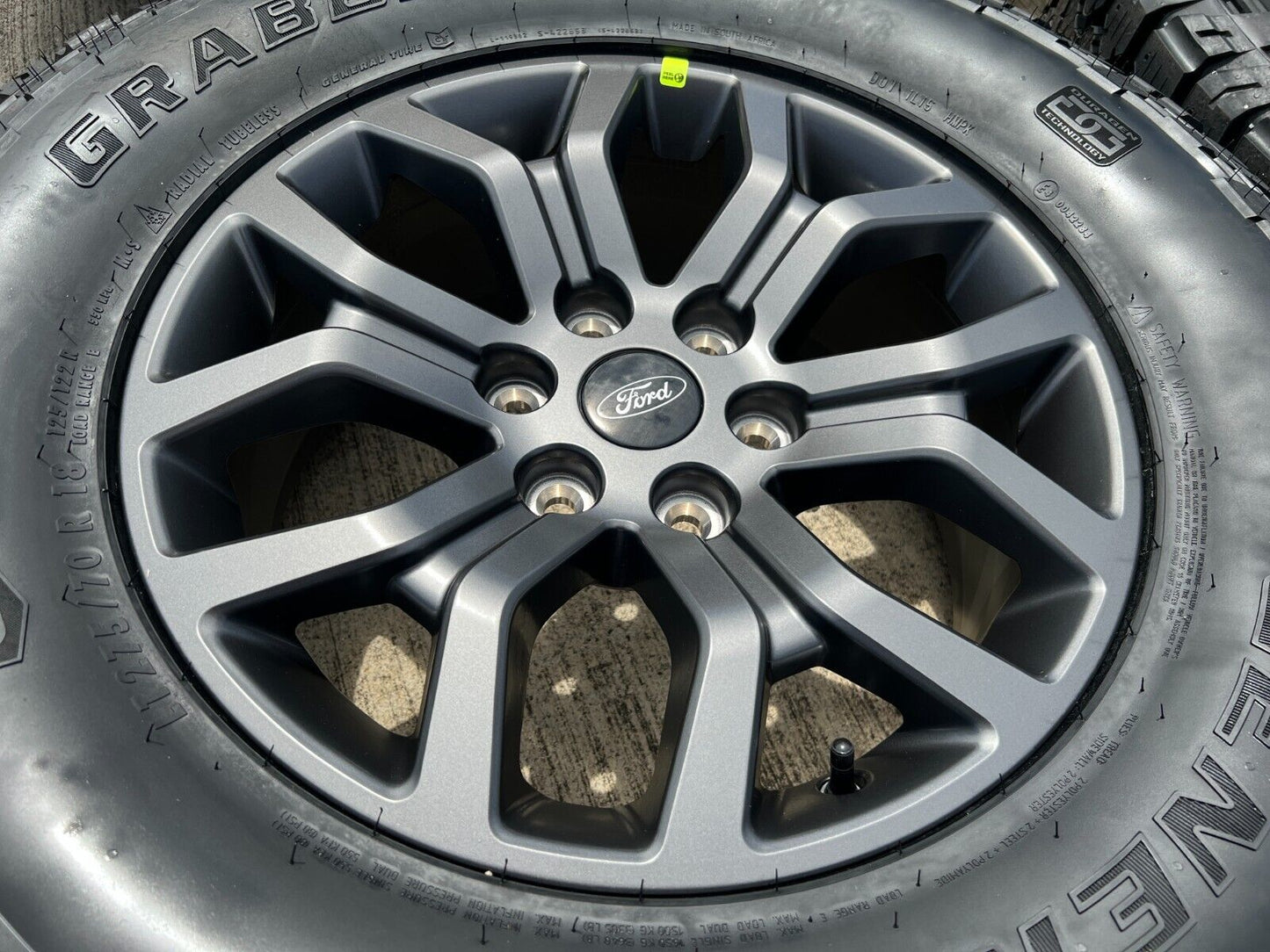 18" Ford F-150 TREMOR OEM rims wheels 10342 tires Expedition 2024 2025 NEW