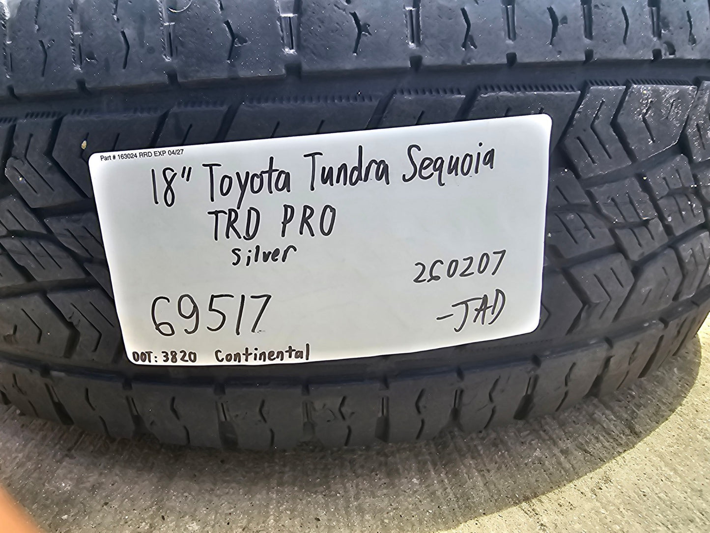 18" Toyota Tundra Sequoia TRD PRO OEM 69517 wheels rims 5x150 SET CONTINENTAL