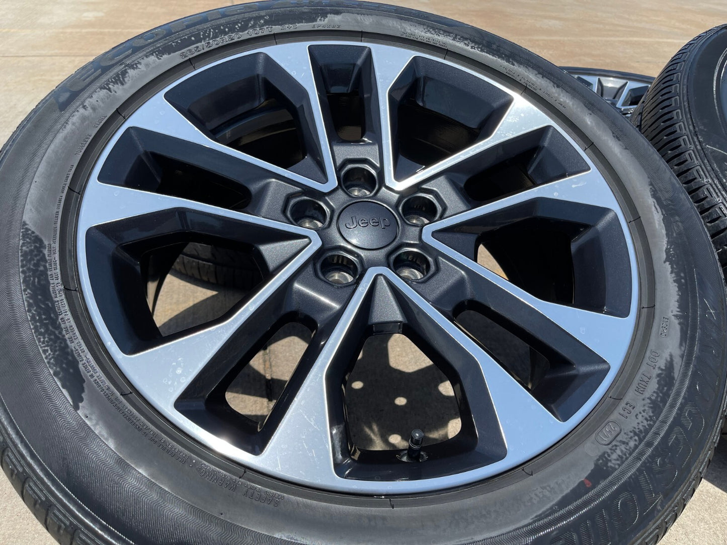20" Jeep Grand Cherokee L Dodge Durango OEM 9289 wheels rims