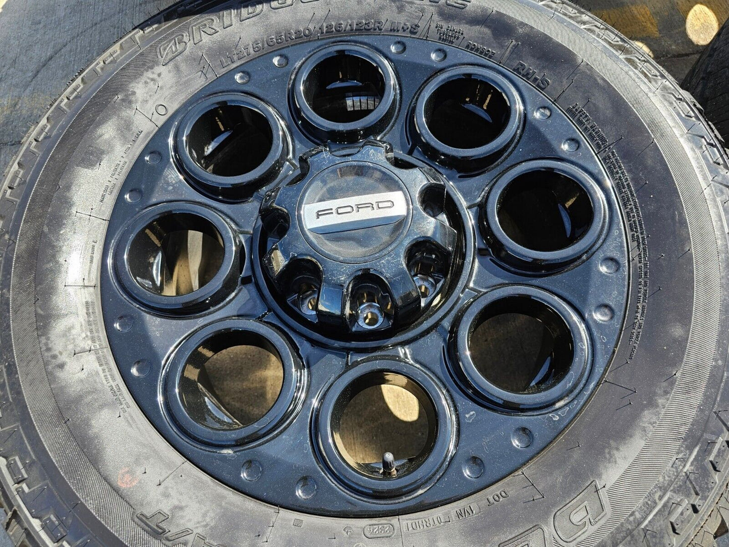 20" Ford F-250 F-350 OEM black TREMOR wheels rims 10299 tires BRIDGESTONE NEW
