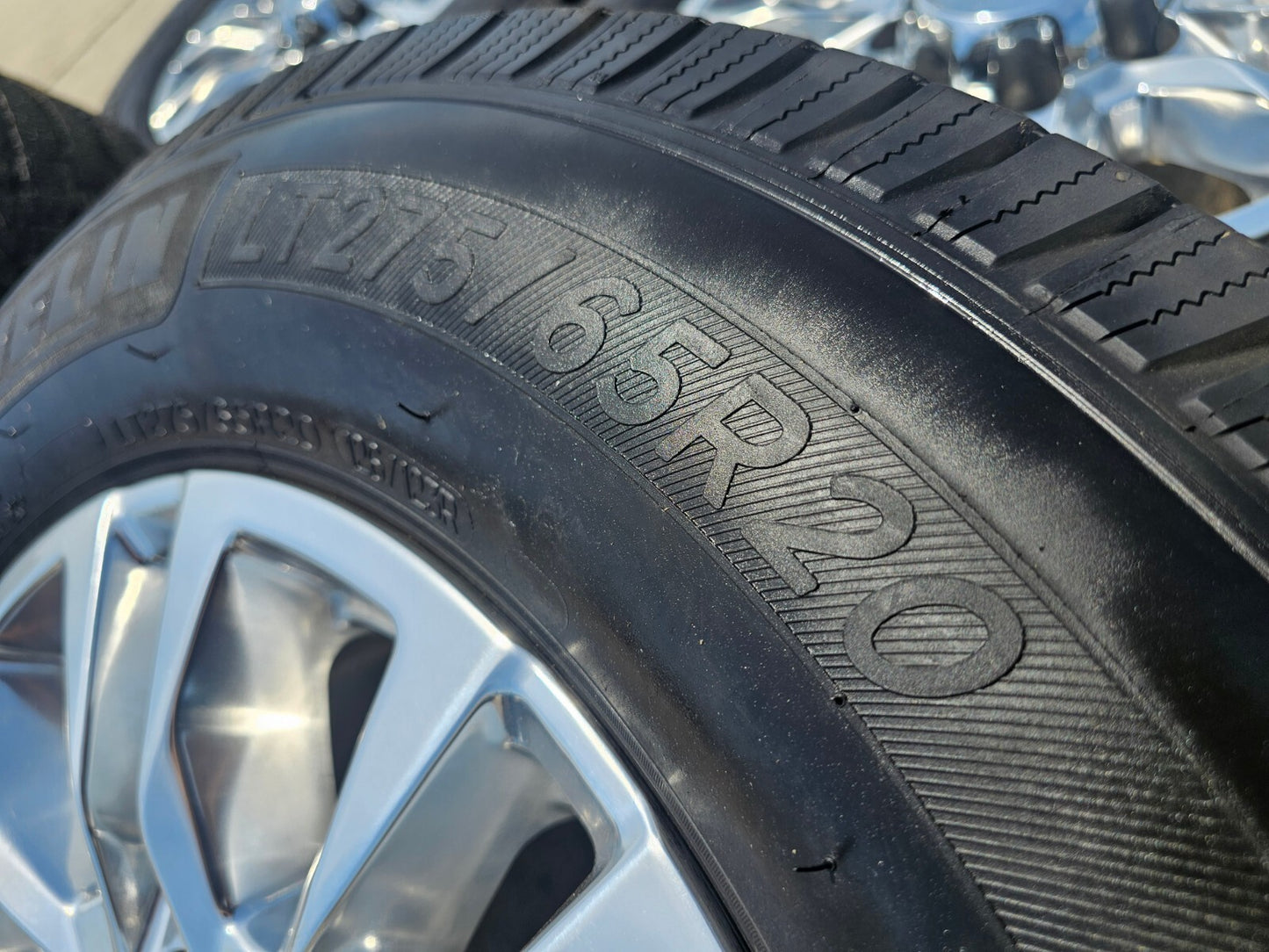 20" Chevy Silverado High Country 2500 3500 OEM 5961 wheels rims tires MICHELIN