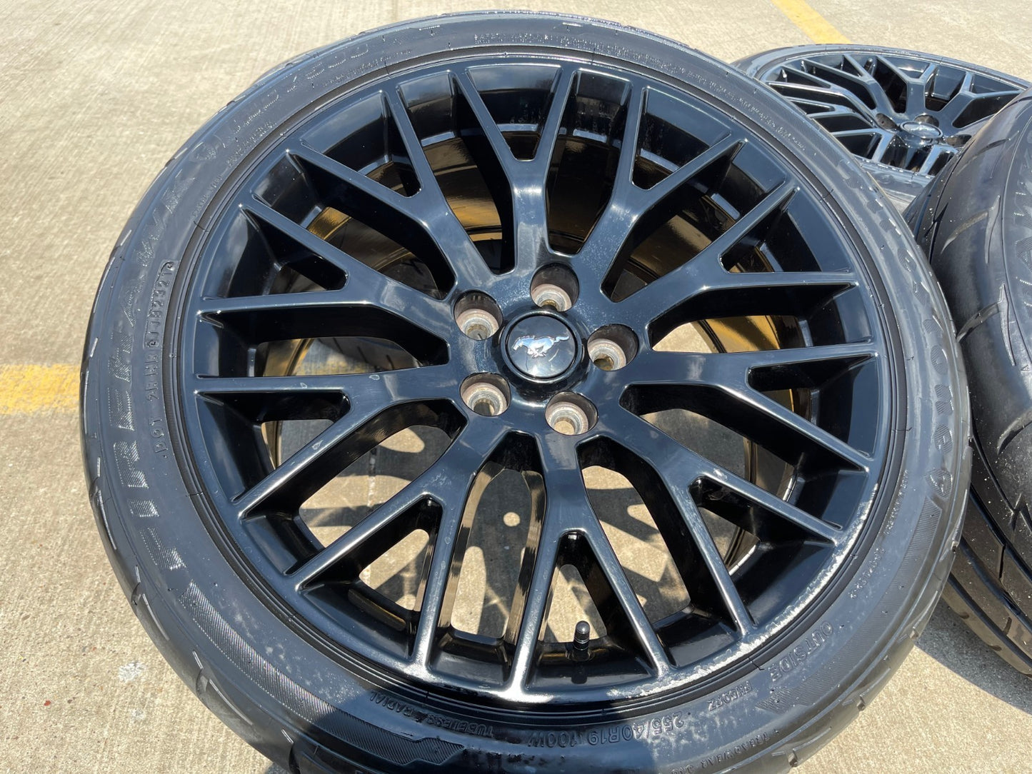 19" Ford Mustang GT Performance Track Pack OEM 10036 10038 wheels rims