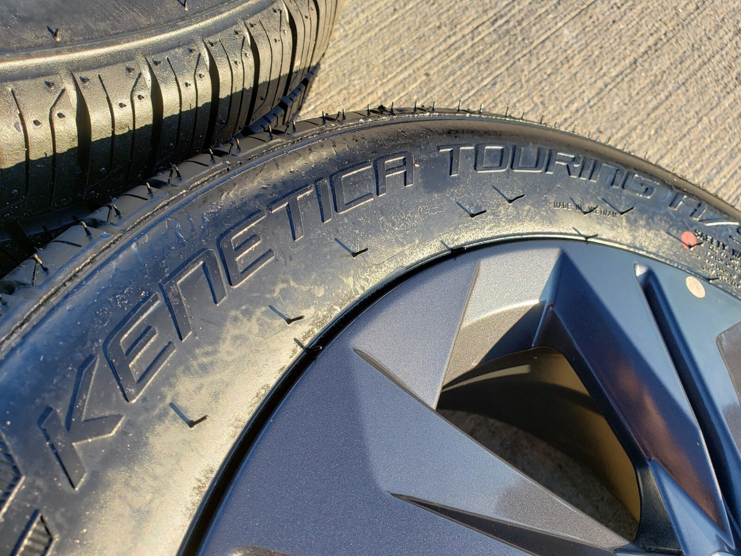 16" Hyundai Elantra Sonata OEM wheel rims 71002 Veloster tires NEW
