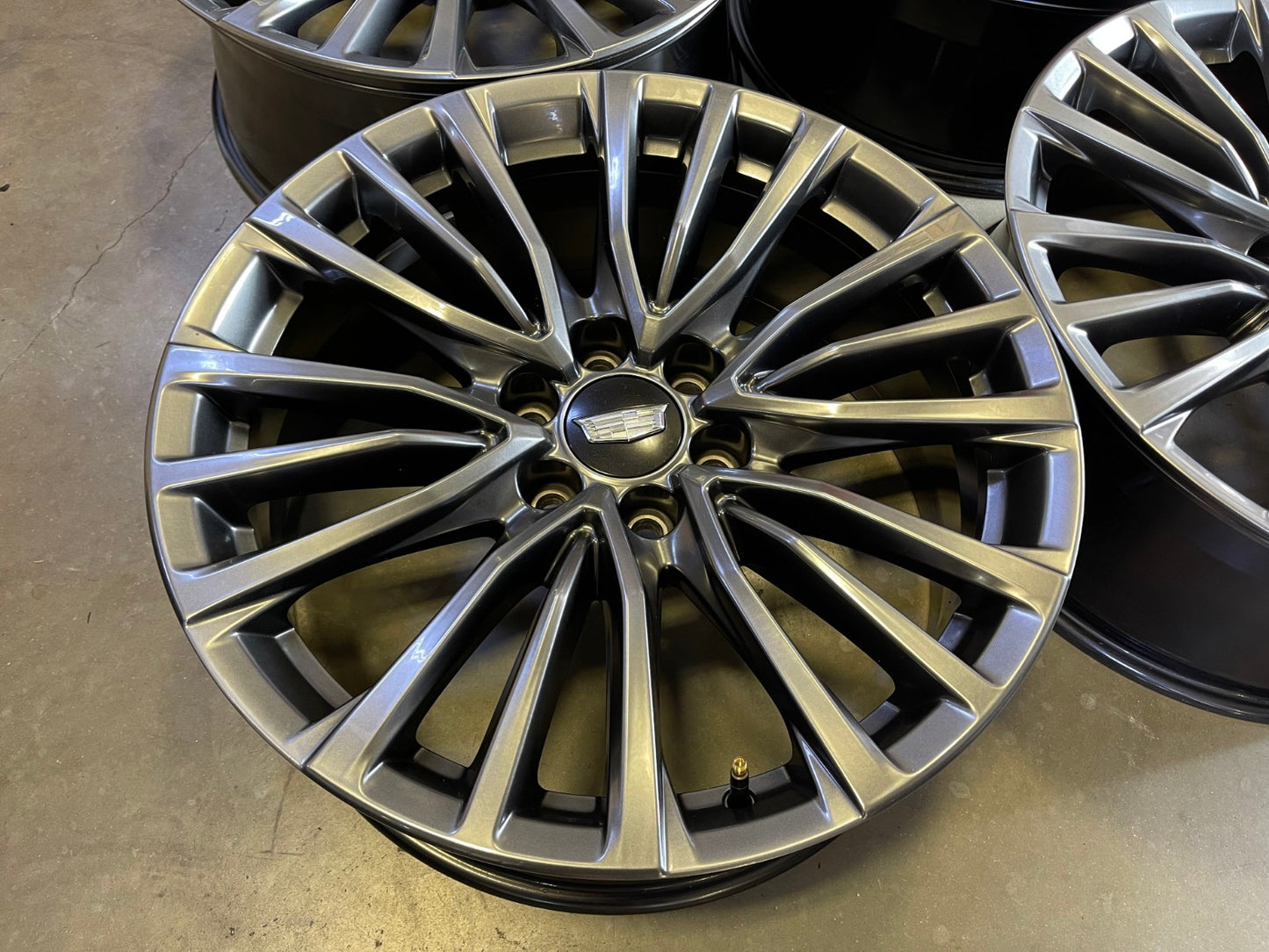 22" Cadillac Escalade V Platinum OEM 4883 wheels rims 2023 2024 2025 2026