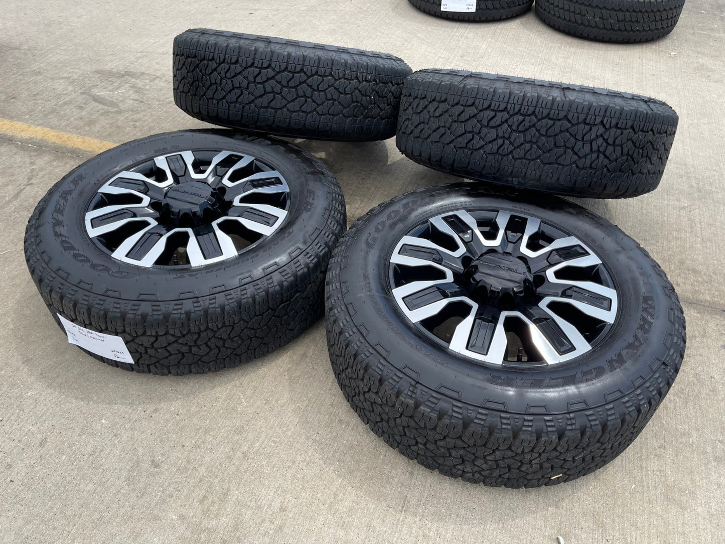 20" GMC Sierra DENALI ULTIMATE 2500 3500 OEM wheels rims 5958 Chevy Silverado