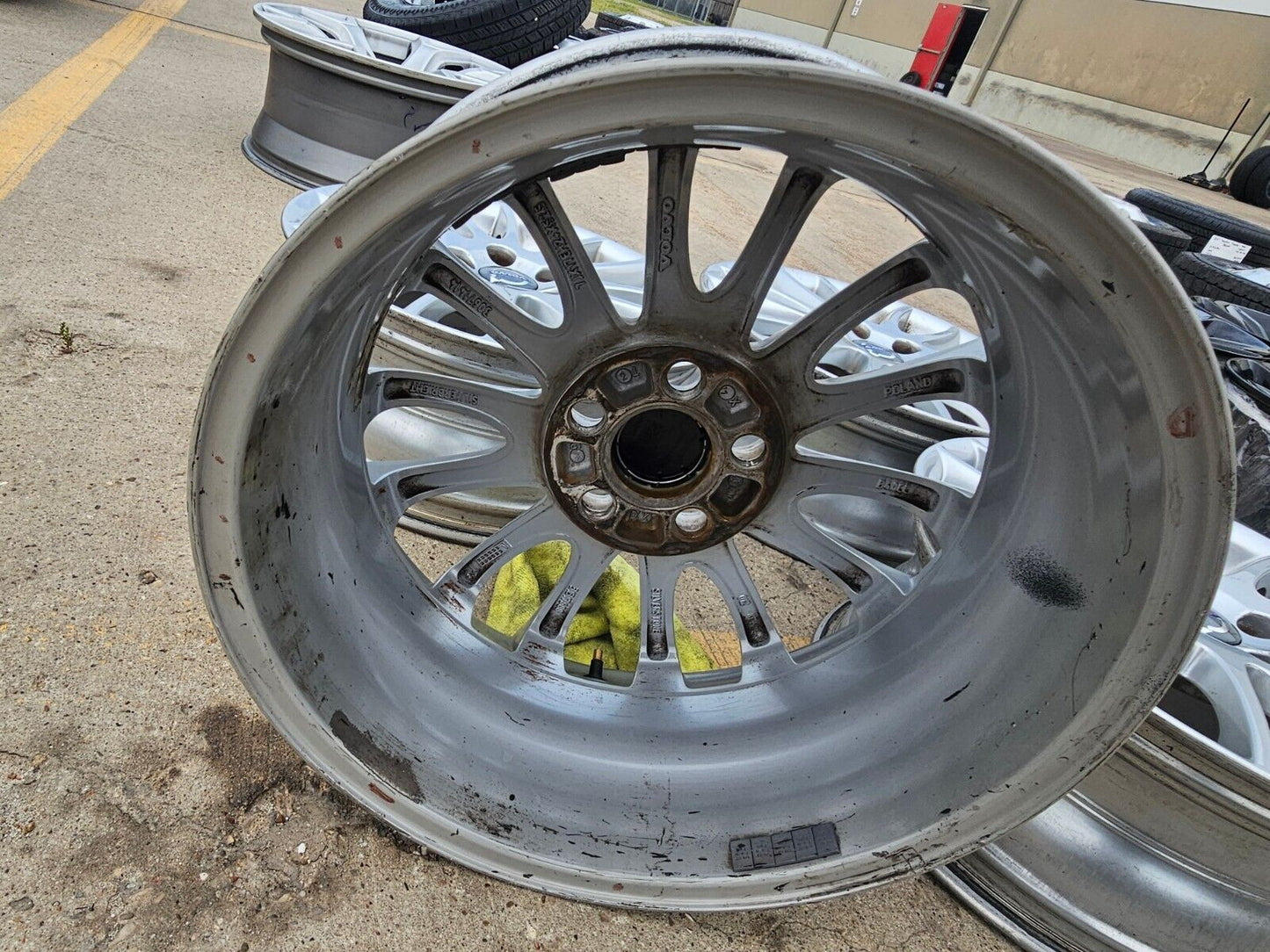 17" Volvo C30 C70 S40 V50 Ultimate OEM rims wheels 70317