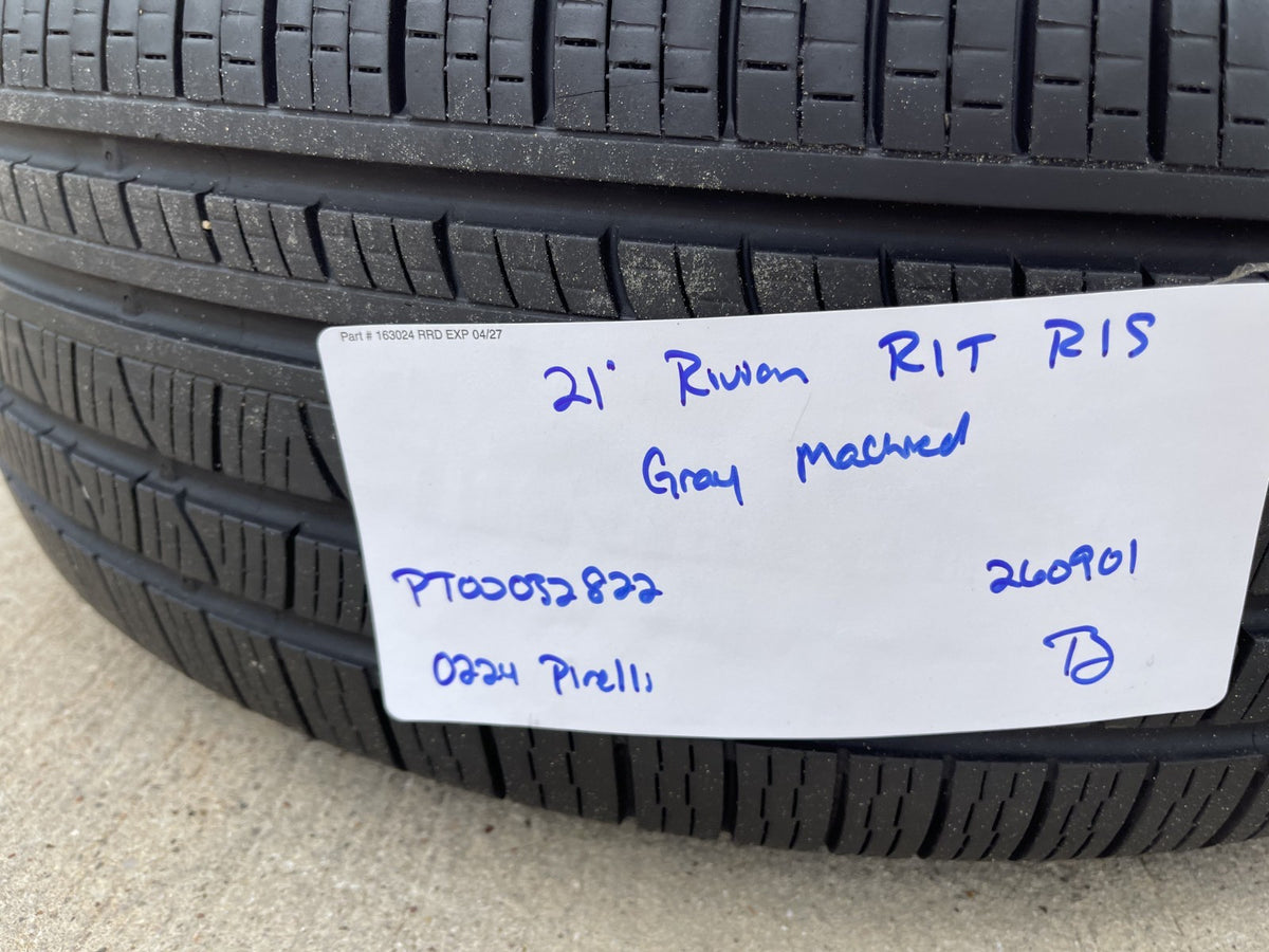 (1) 21" Rivian R1T R1S OEM wheel rim tire spare 2022 2023 2024 2025 2026 2027