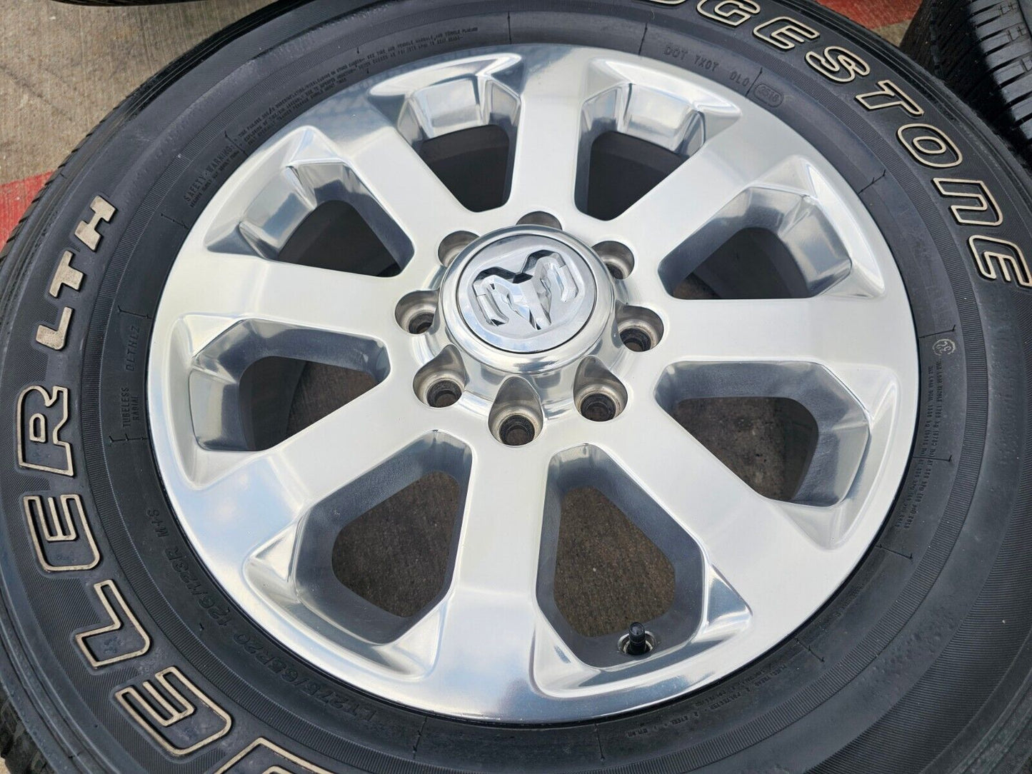 20" Dodge Ram 2500 3500 LARAMIE OEM 2700 wheels rims tires 2021 2022 2023 2024