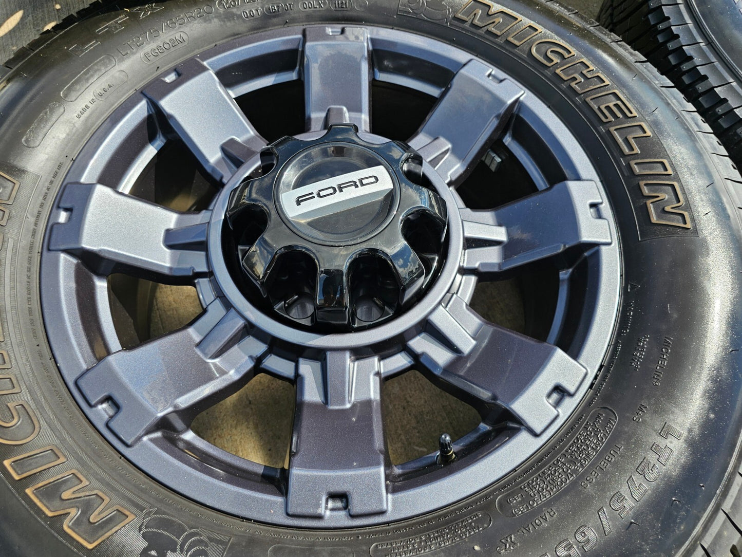 20" Ford F-250 F-350 OEM gray Lariat 10485 10296 wheels rims MICHELIN