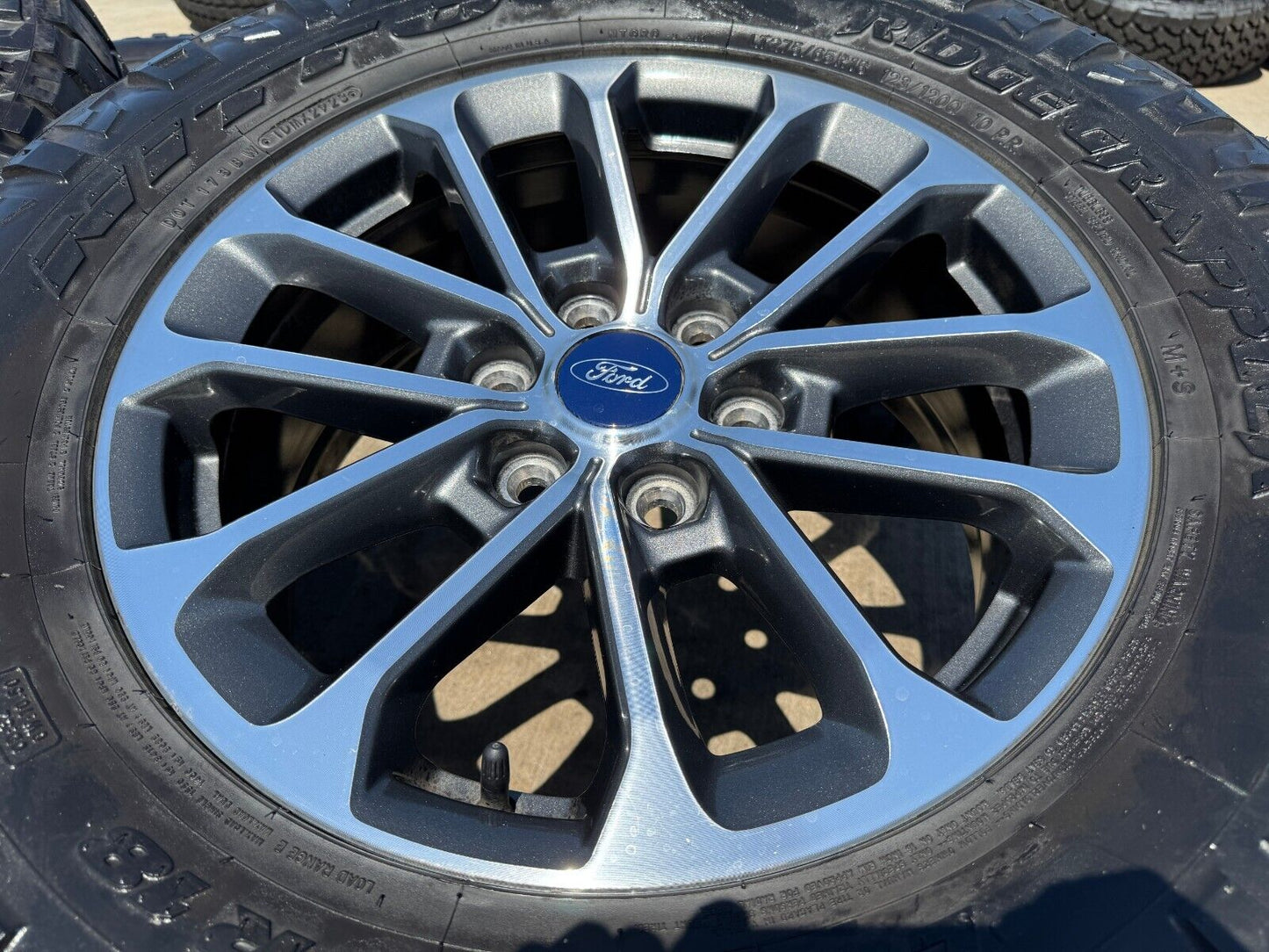 18" Ford F-150 OEM rims wheel 10169 tires Expedition NITTO