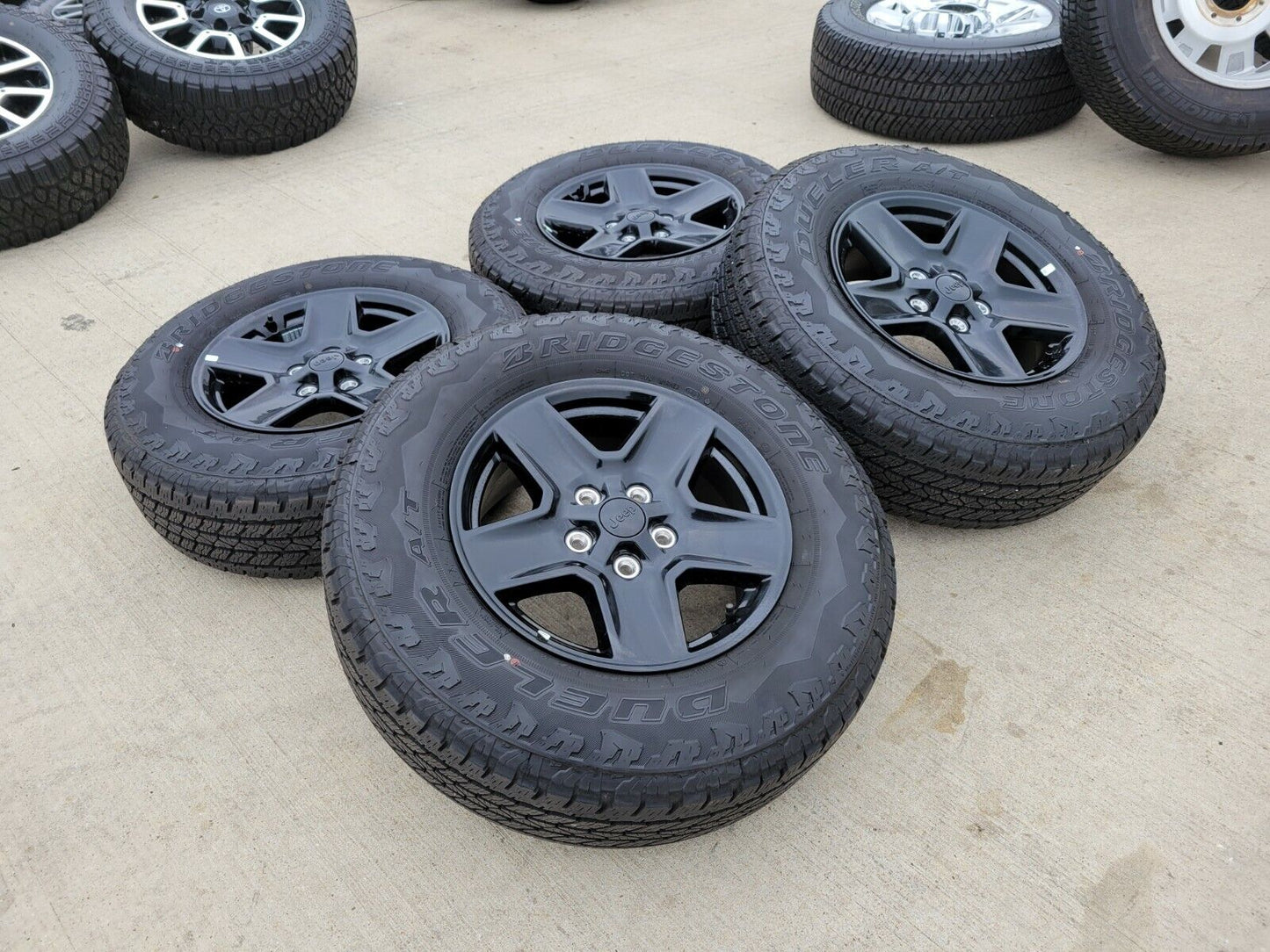 17" Jeep Gladiator BLACK OEM wheels rims 9235 tires Wrangler 2022 2023 2024 NEW