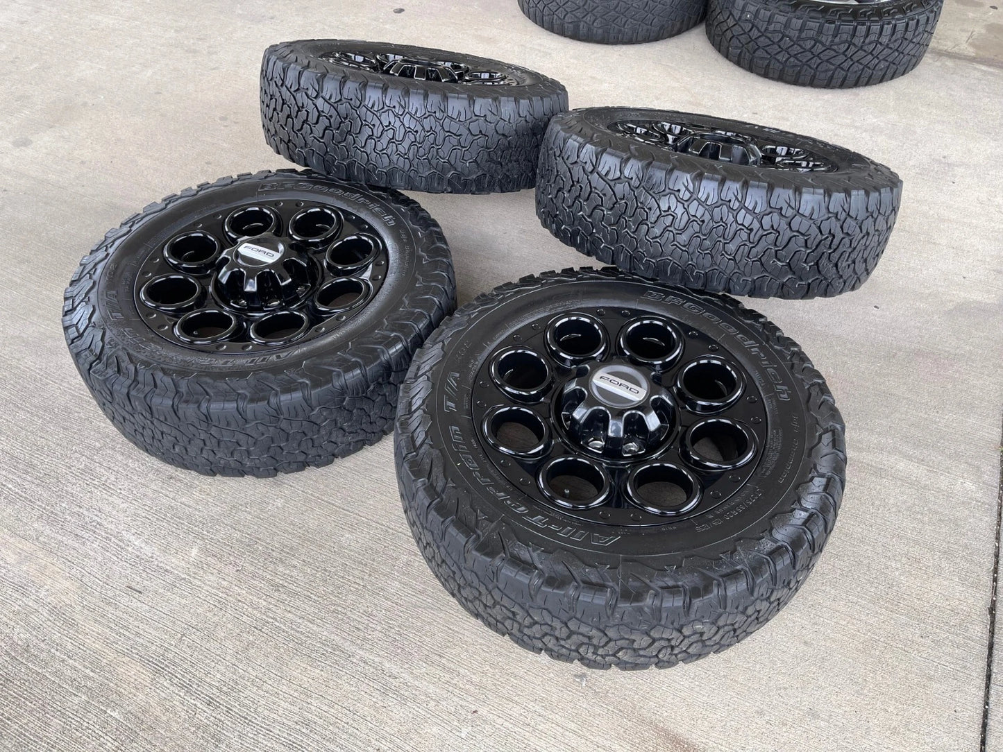 20" Ford F-250 F-350 OEM black TREMOR wheels rims 10299 10484 tires BFG