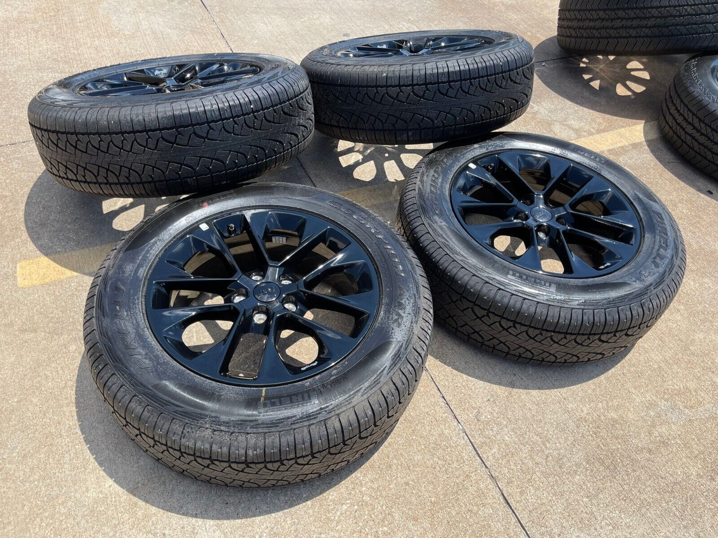 20" Jeep Wrangler HIGH ALTITUDE OEM Black wheels rims 96902 Gladiator NEW