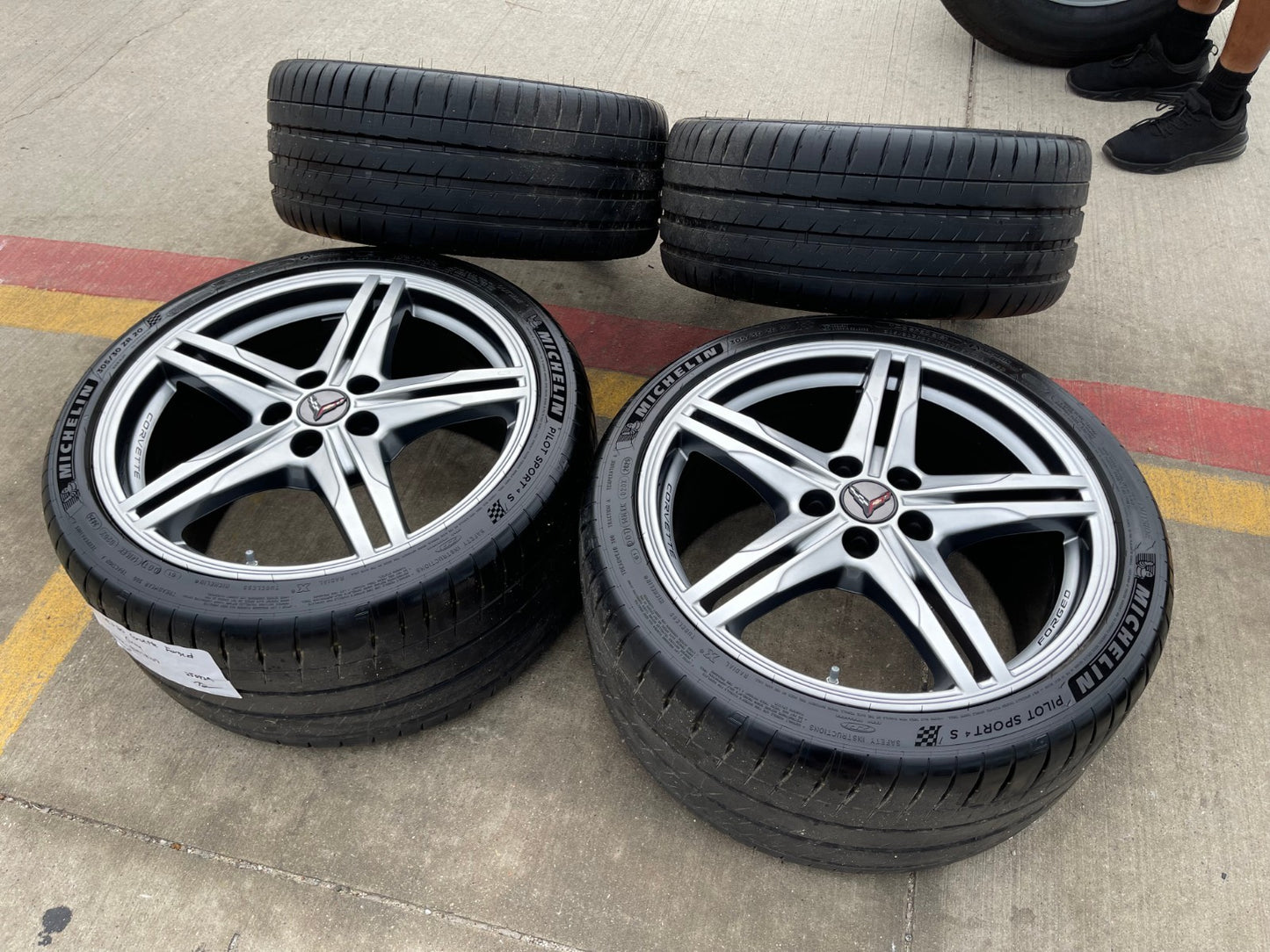19" + 20" Chevy Corvette Z06 C8 OEM FORGED wheels rims 2024 2025 2026 NEW