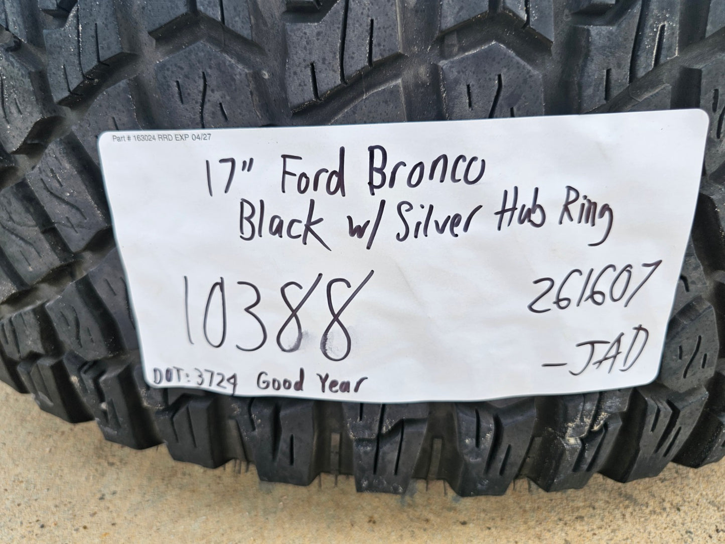 17" Ford Bronco SASQUATCH wheels rims BEADLOCK 10388 Ranger SET GOODYEAR A/T 35"