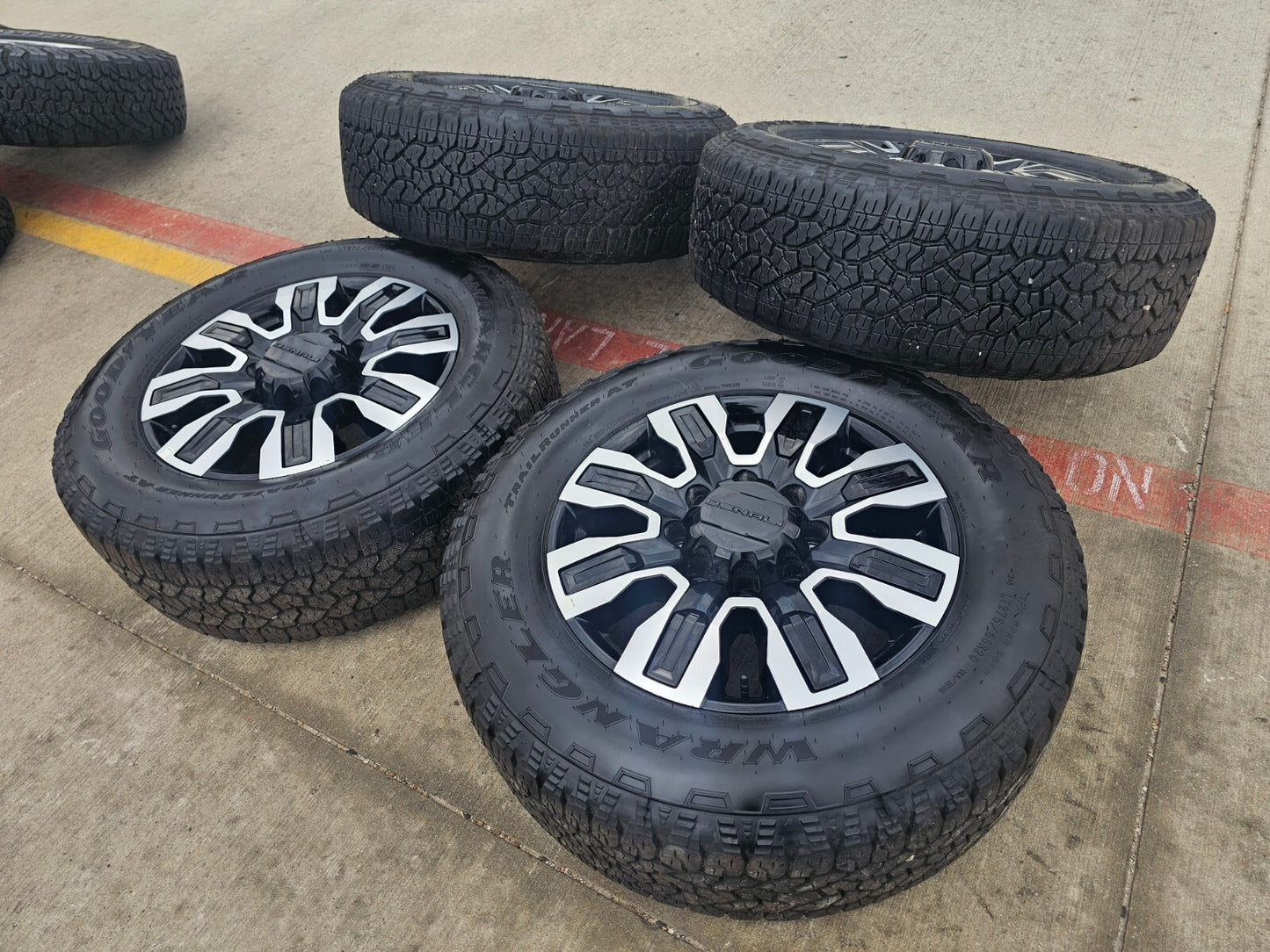 20" GMC Sierra DENALI ULTIMATE 2500 3500 OEM wheels rims 5958 Chevy