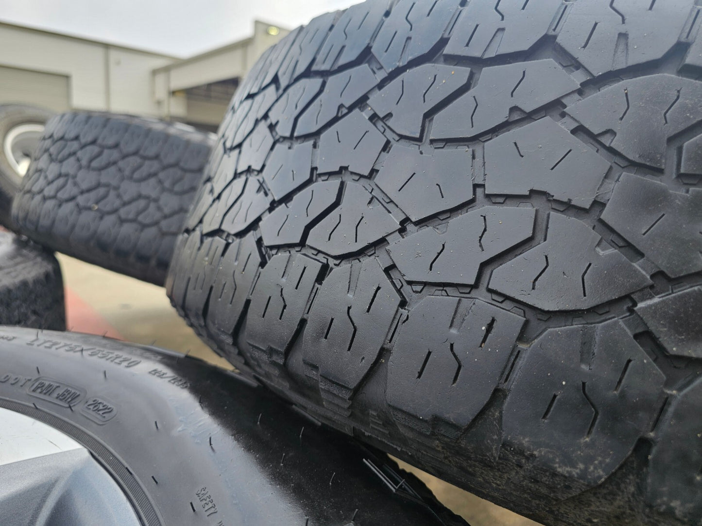 20" GMC Sierra AT4X Chevy Silverado 2500 3500 OEM 5960 wheels rims tires