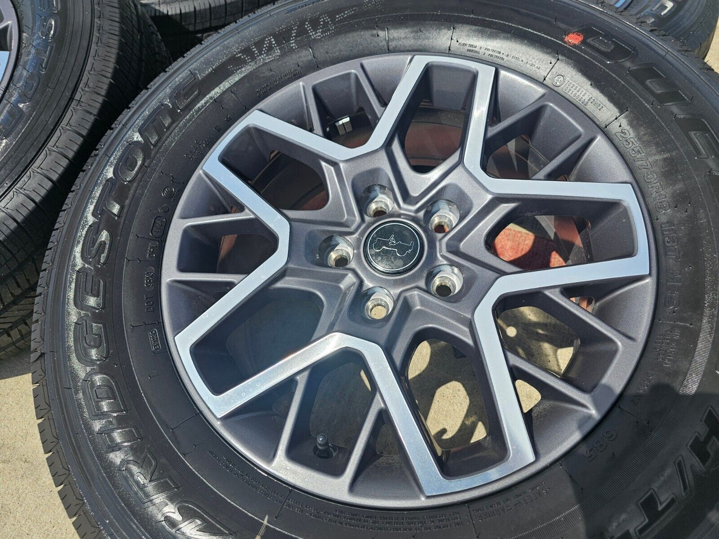 18" Jeep Grand Cherokee OEM wheels rims Wrangler 51649 2023 2024 2025 NEW
