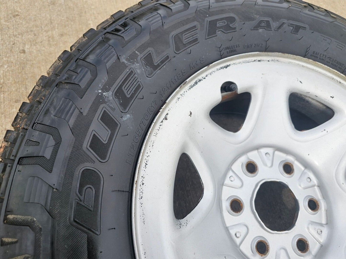 17" Chevy Silverado 1500 Tahoe Sierra OEM 5659 5655 wheel rim tire