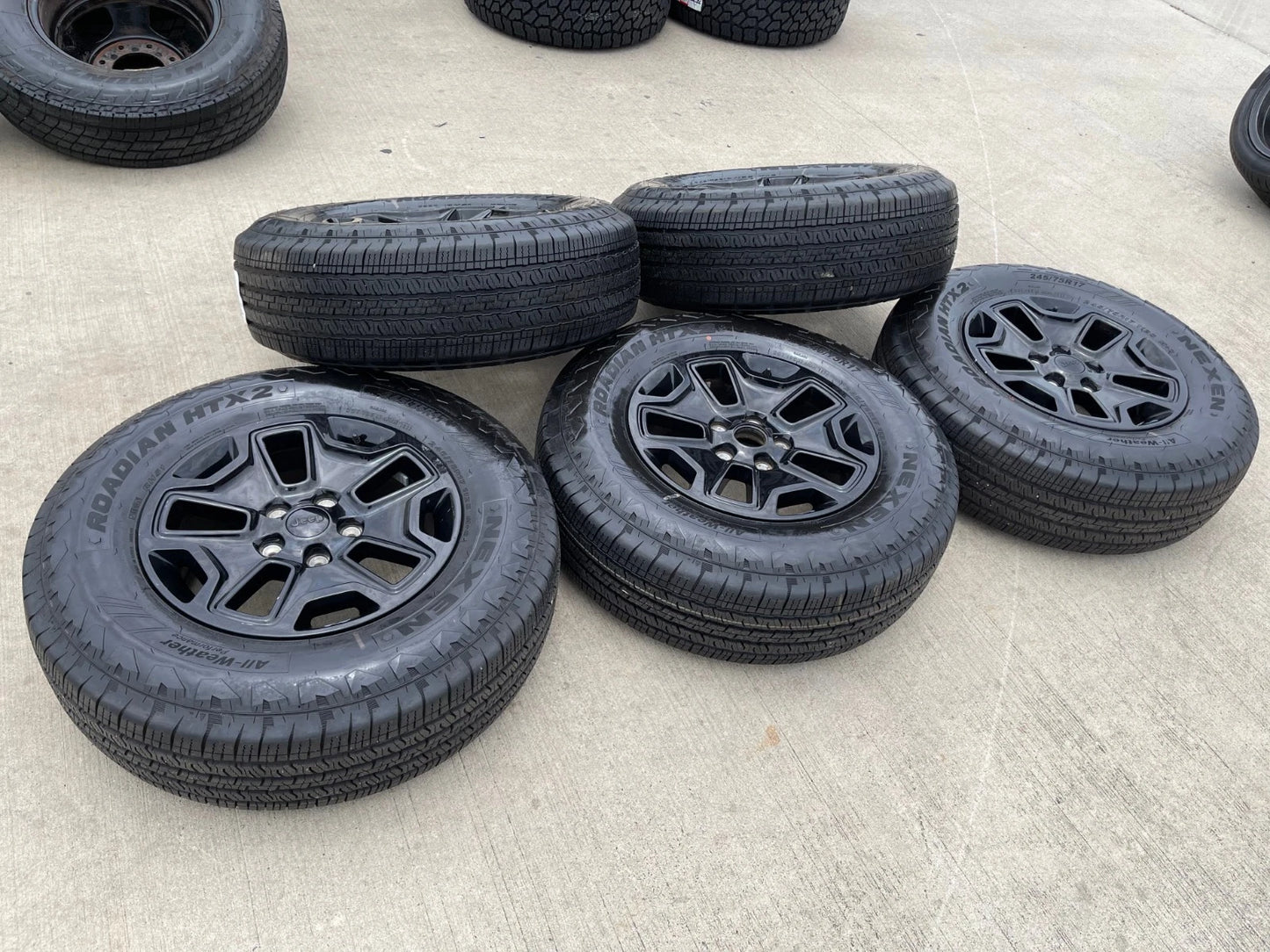 17" Jeep Wrangler Gladiator OEM wheels rims 9118 black tires NEW