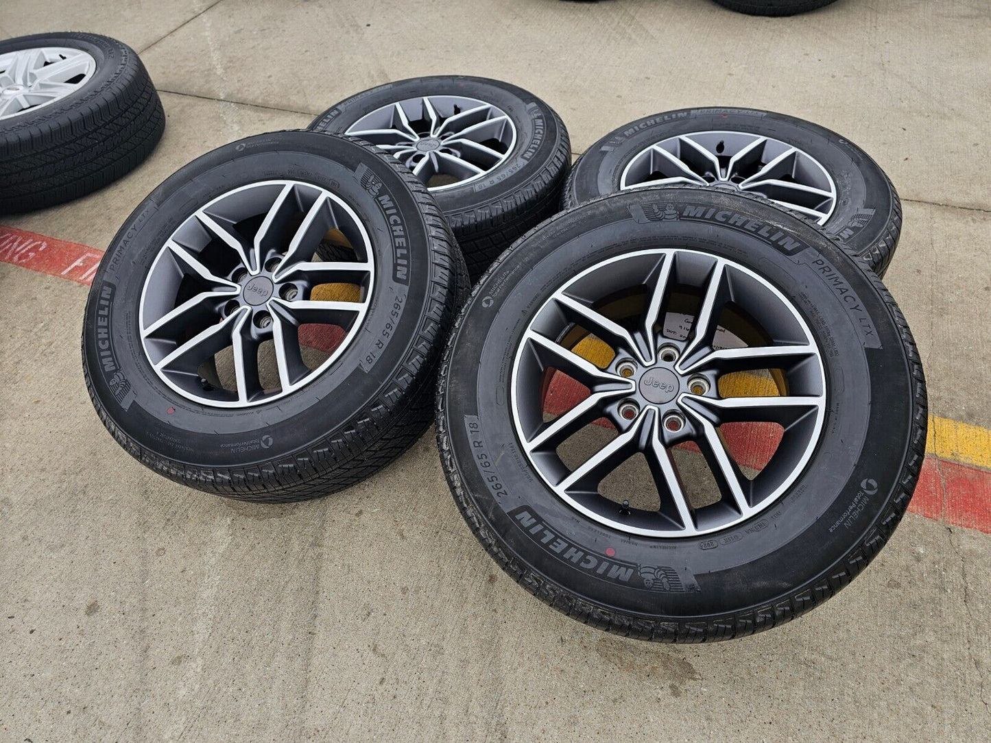 18" Jeep Grand Cherokee Durango OEM 9164 LIMITED wheels rims tires MICHELIN NEW