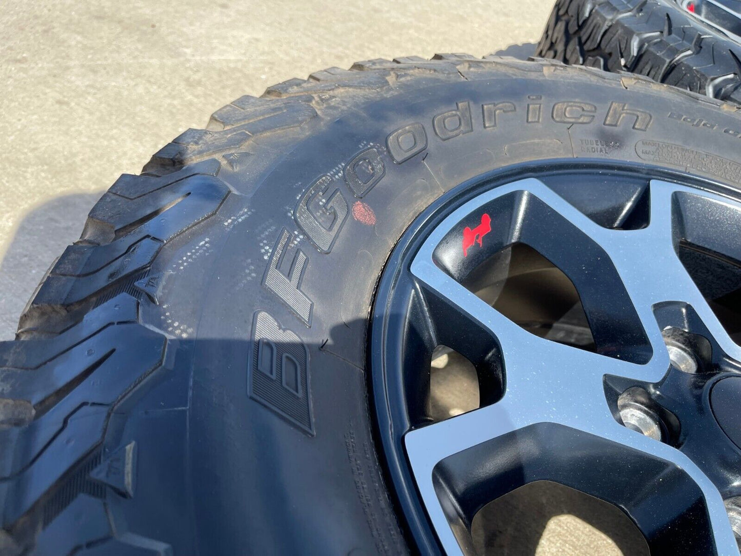 17" Jeep Wrangler Rubicon OEM 9218 Black wheels rims Gladiator BFG