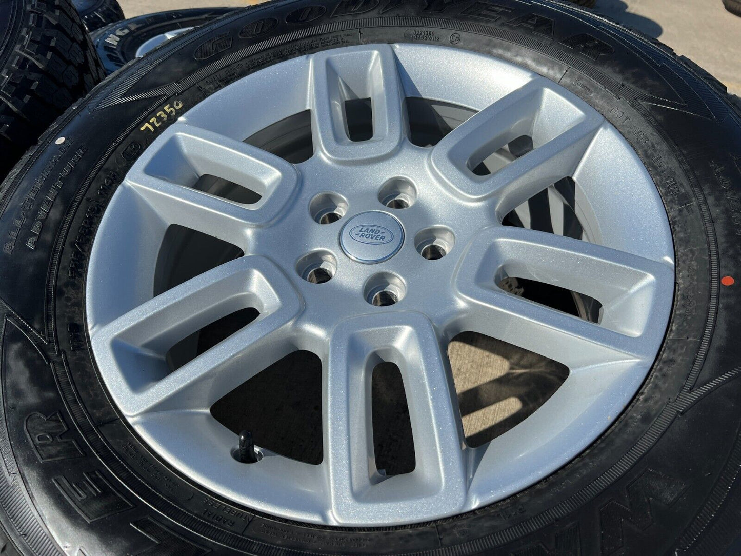 19" Land Rover DEFENDER Range Rover OEM wheels rims 72350 A/T 2023 2024 2025 NEW