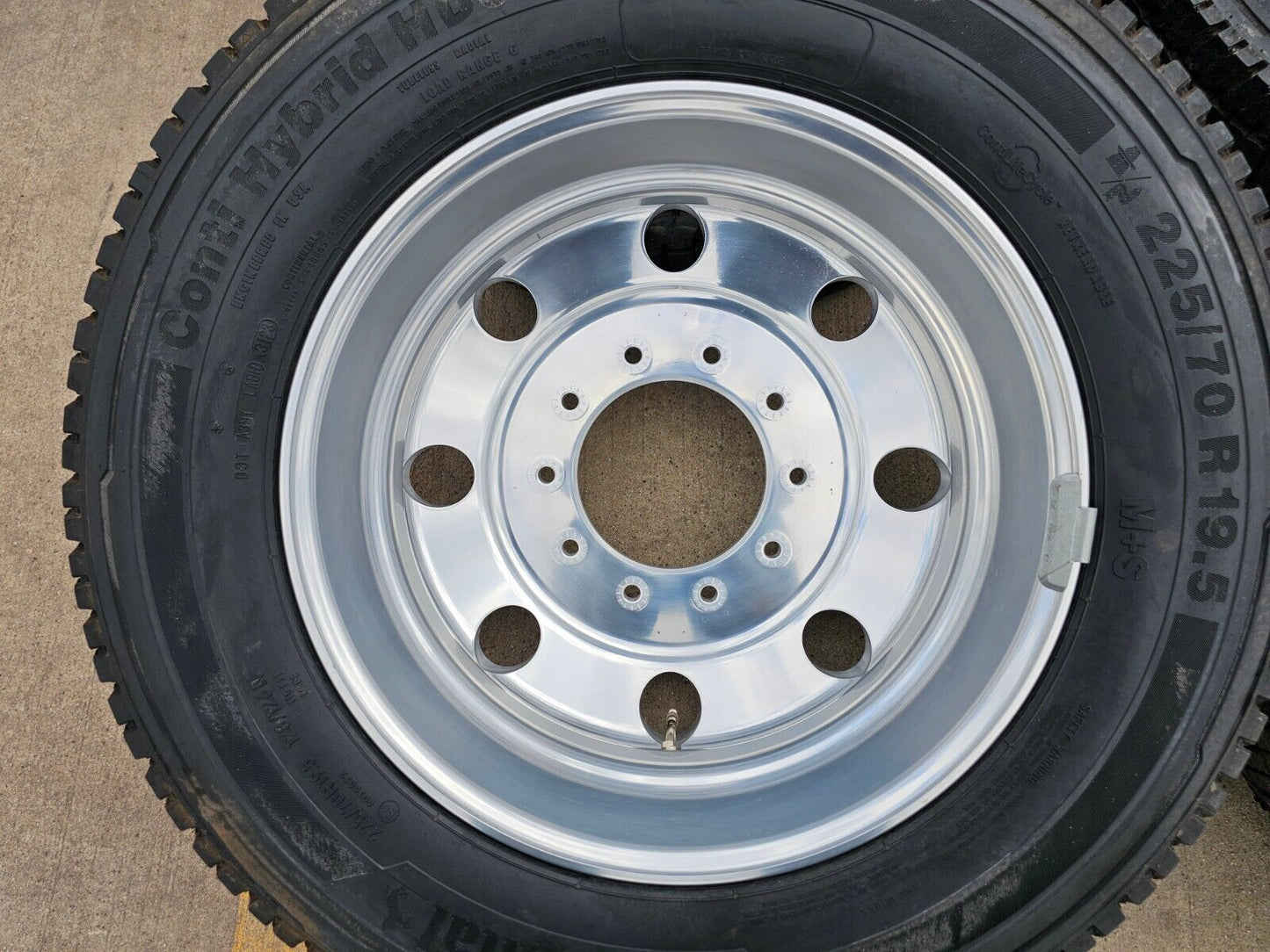 19.5" Ford F-450 Dually F-550 rims wheels RAM 4500 OEM 10x225 2022 2023 2024 NEW