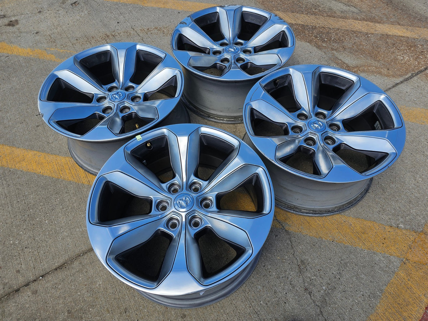 20" Dodge Ram 1500 OEM Laramie wheels rims 2681