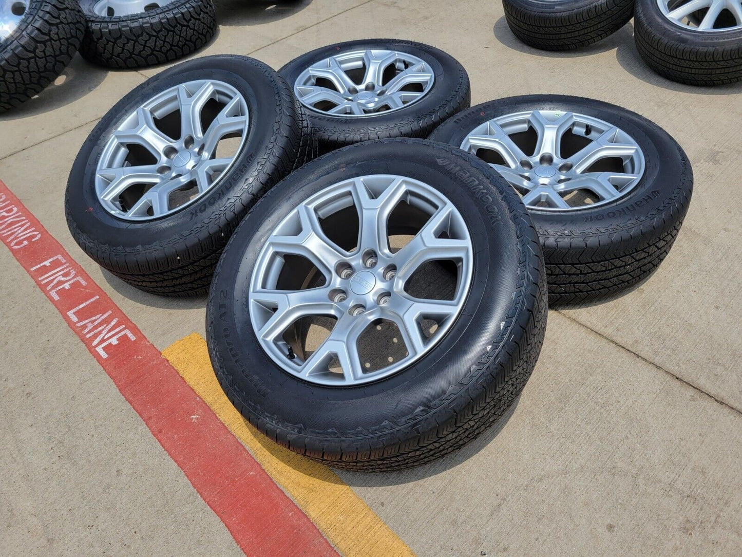 20" Jeep Grand Wagoneer OEM LIMITED wheels rims 9296 Dodge Ram 1500 tires