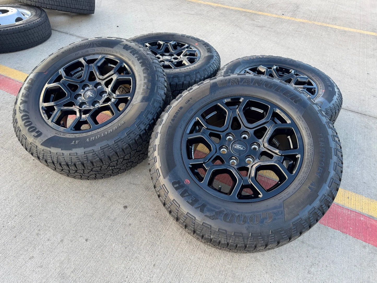 18" Ford F-150 OEM rims wheels 95049 10340 Expedition 2023 2024 2025 2026 NEW